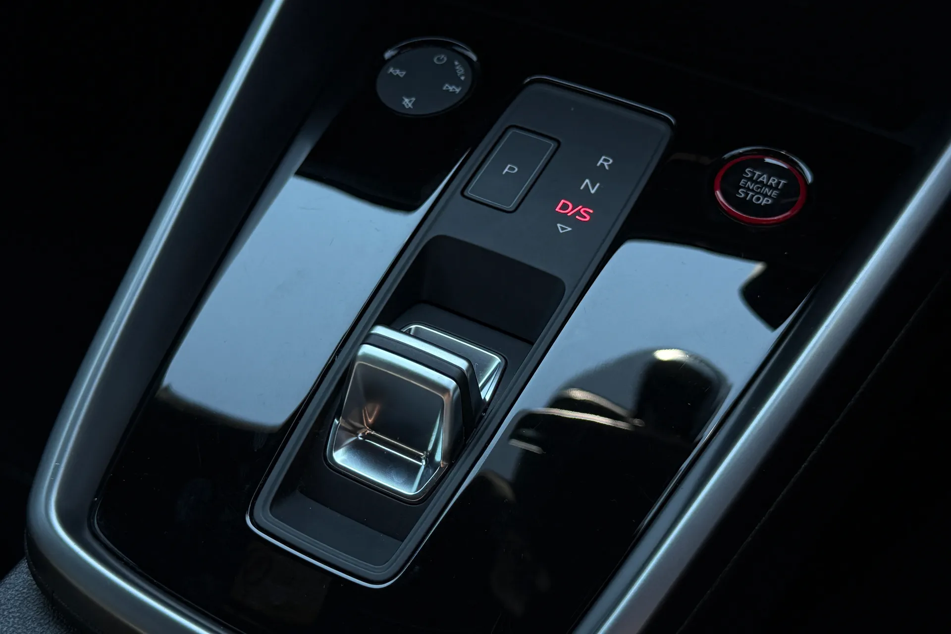 Audi A3 thumbnail image number 23