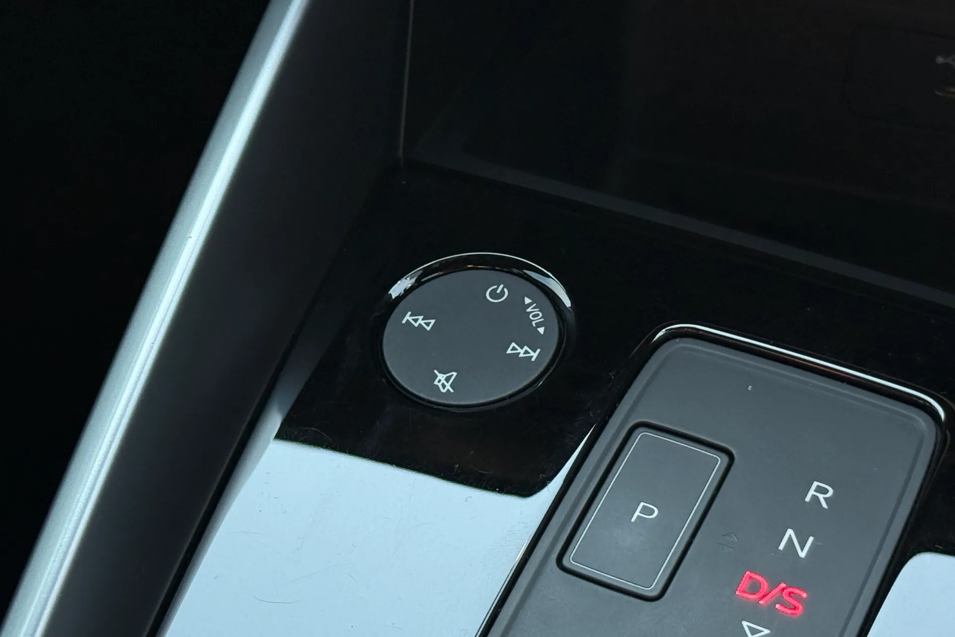 Audi A3 thumbnail image number 26
