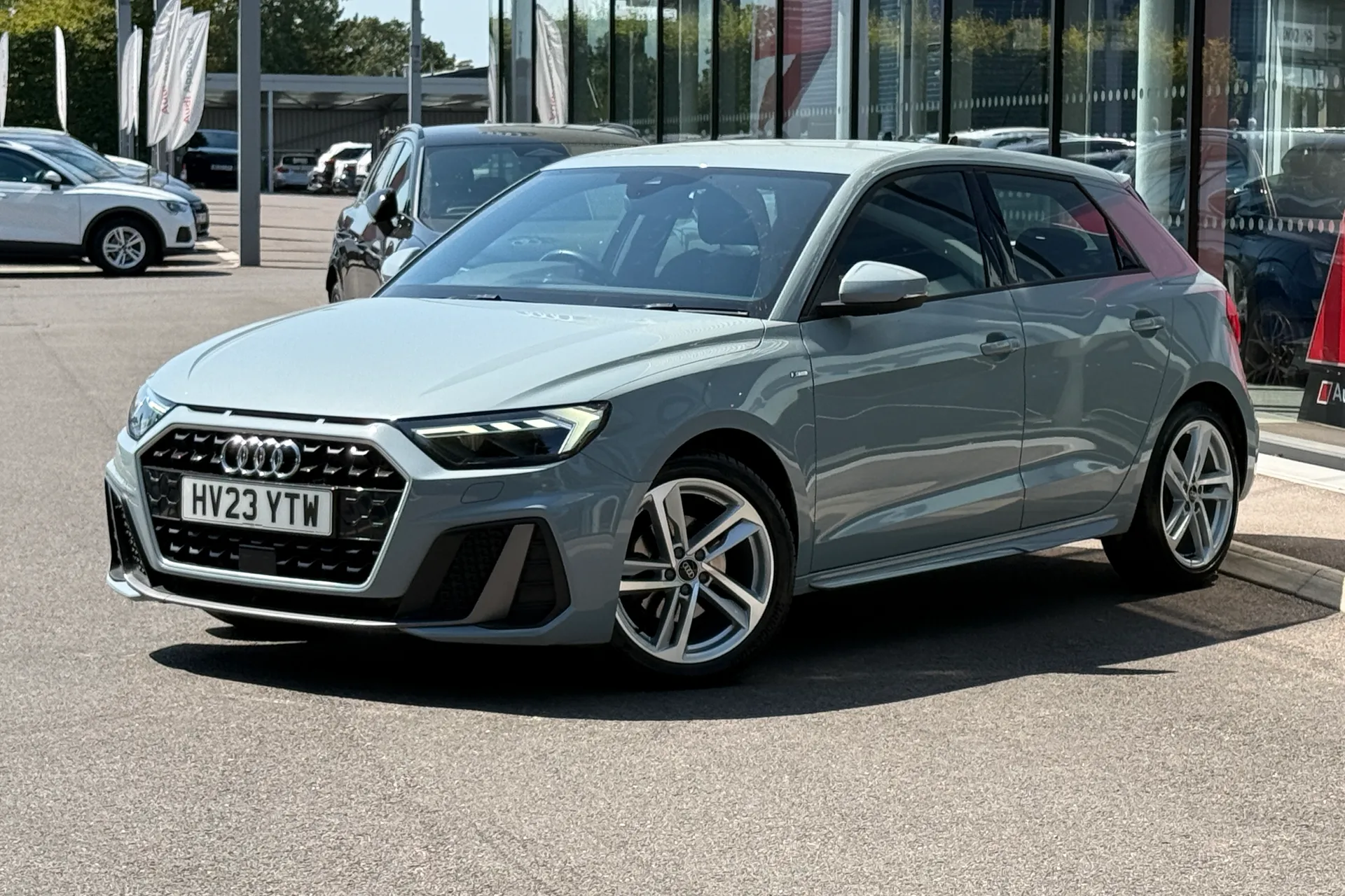 Audi A1 thumbnail image number 7