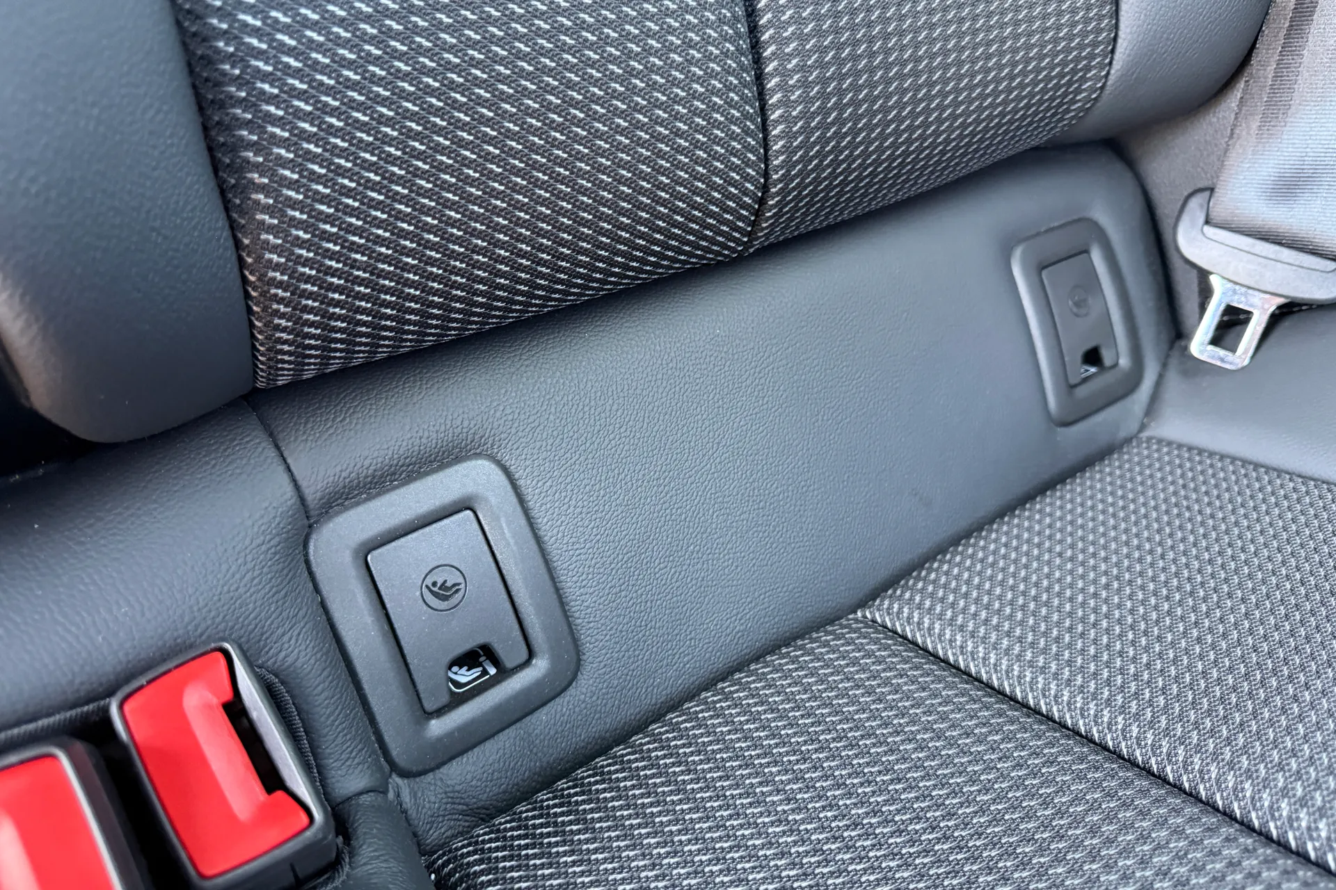 Audi Q2 thumbnail image number 40