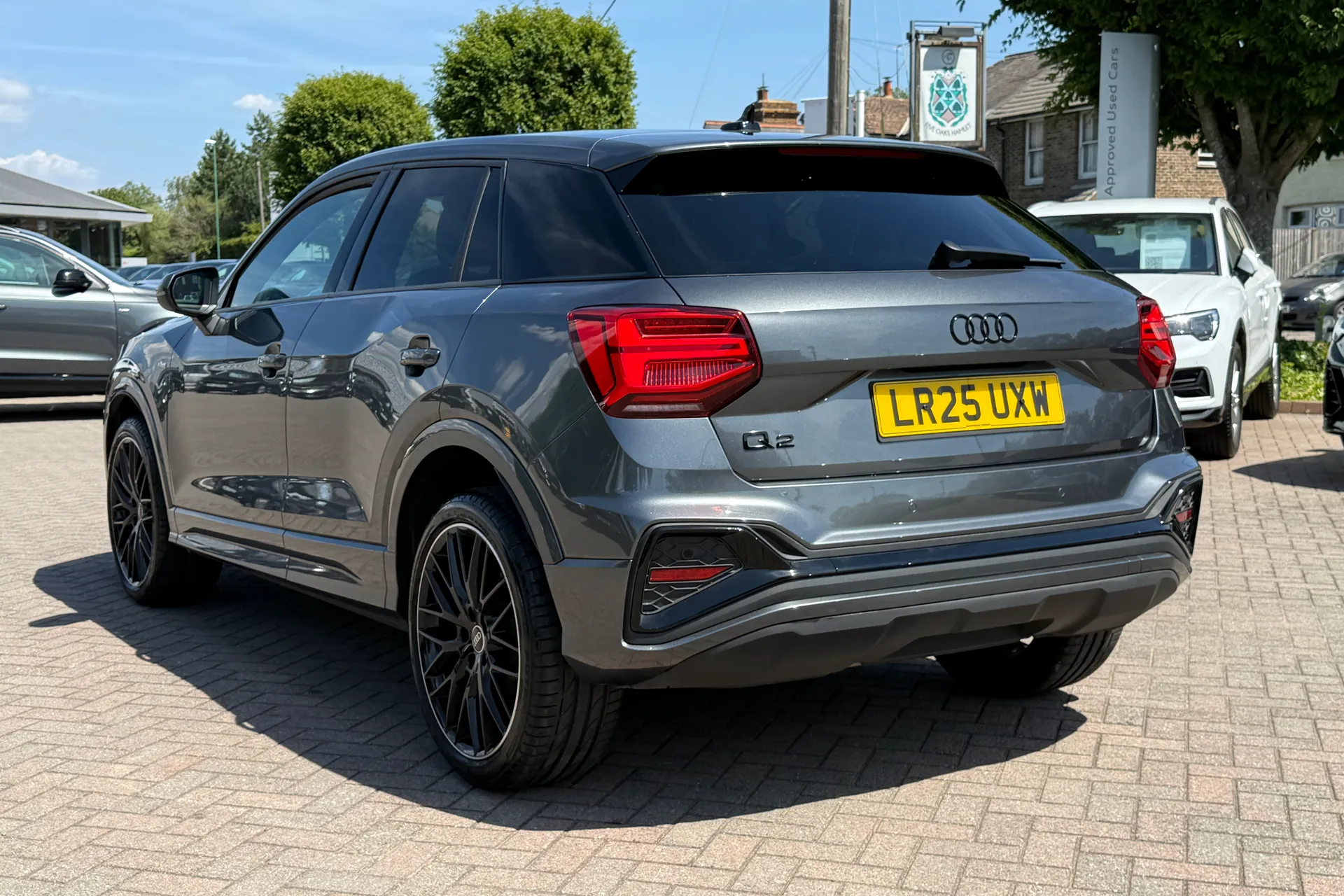 Audi Q2 thumbnail image number 30