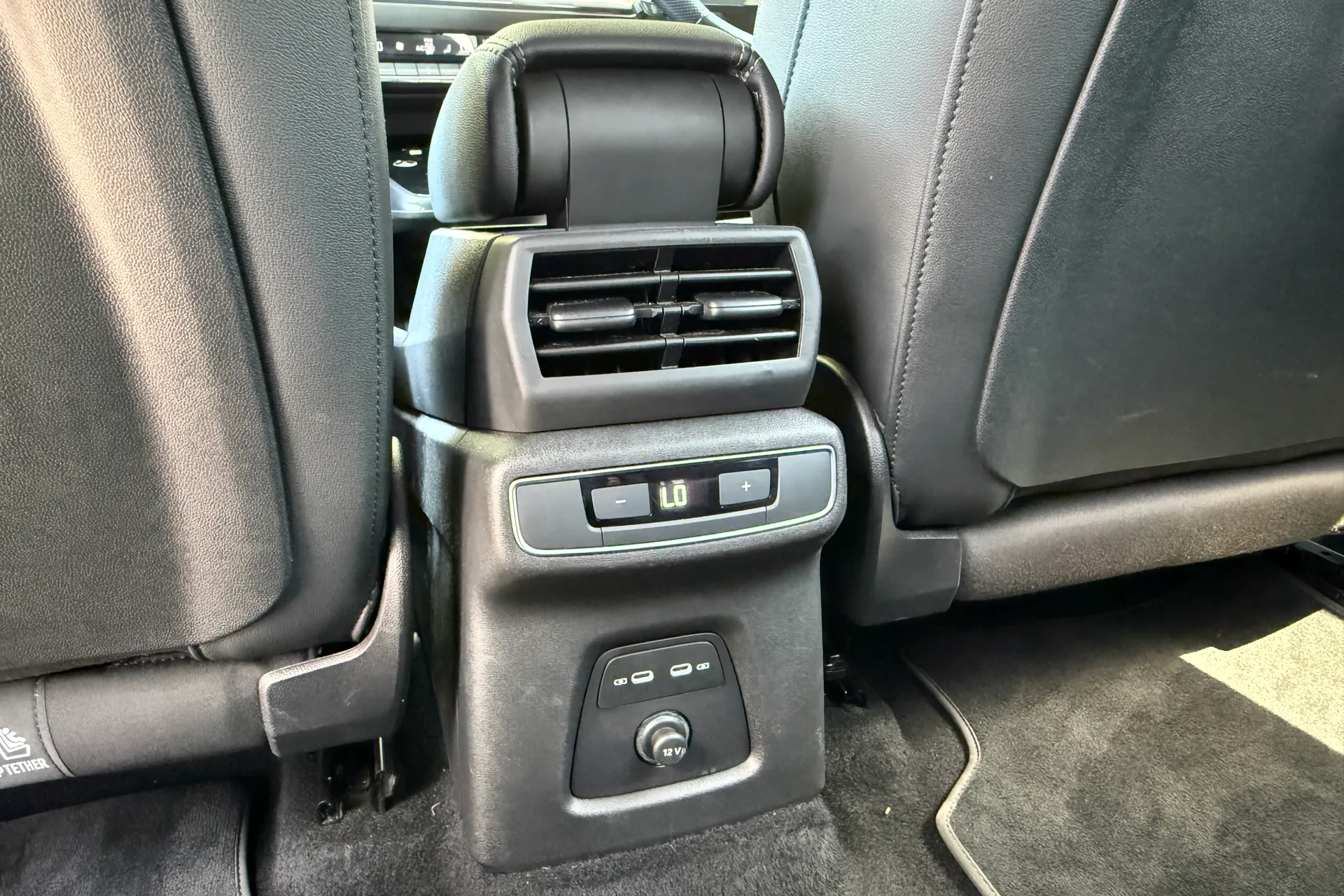Audi Q4 thumbnail image number 49