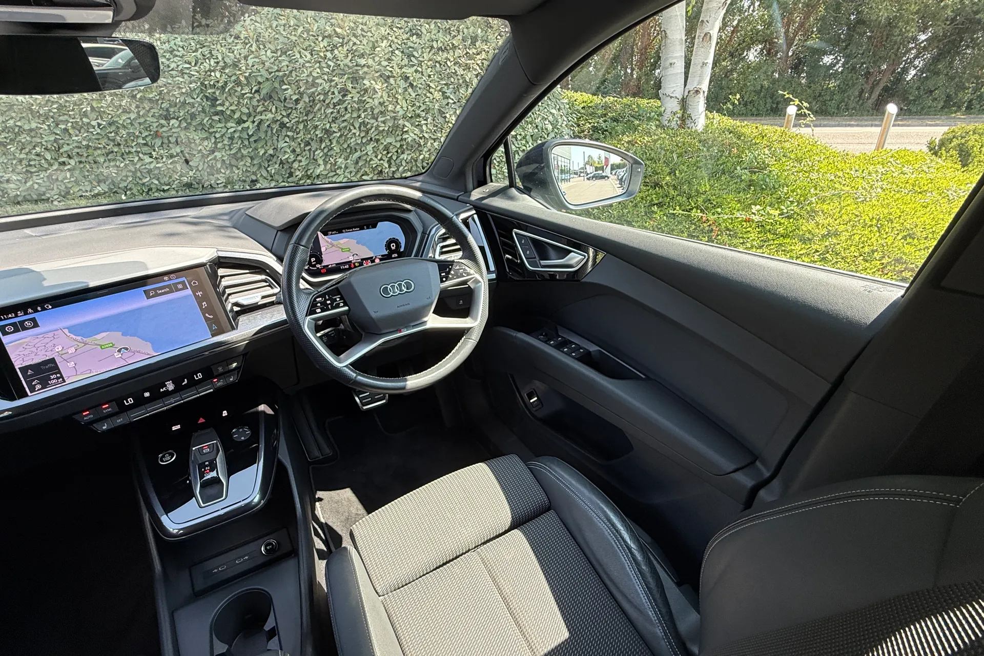 Audi Q4 thumbnail image number 55