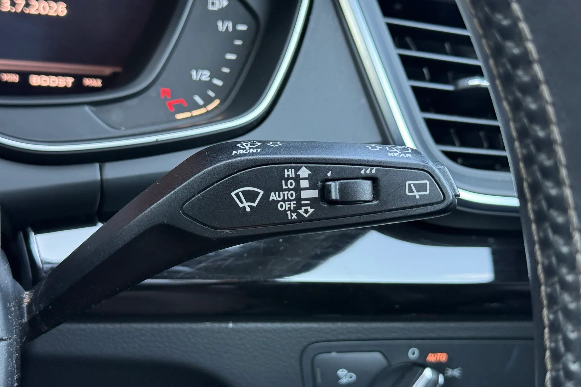 Audi Q5 thumbnail image number 20
