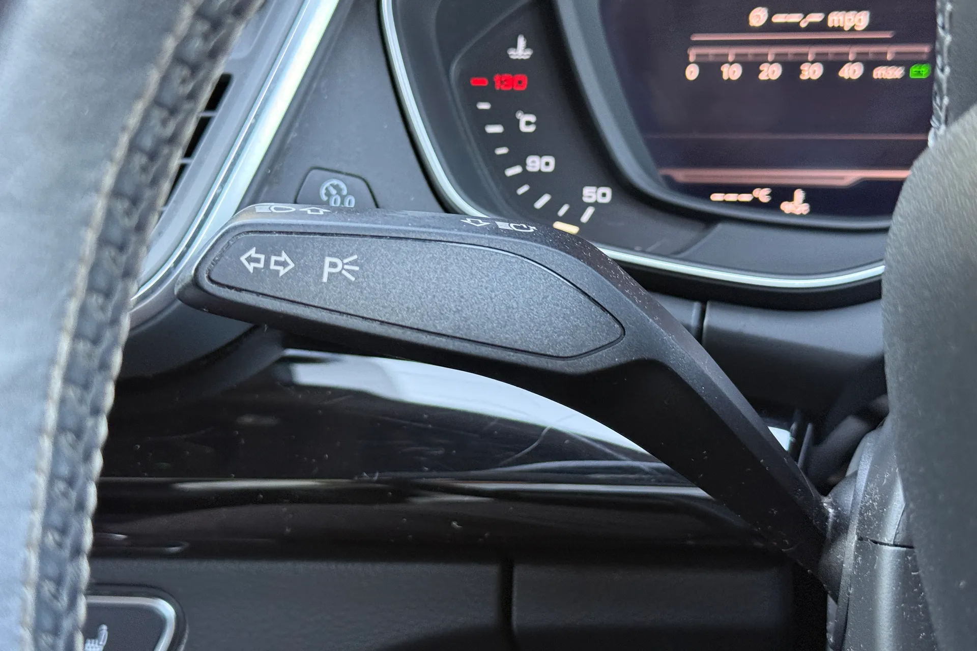 Audi Q5 thumbnail image number 19