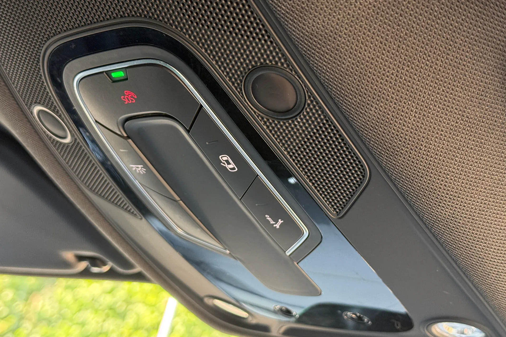 Audi Q5 thumbnail image number 15
