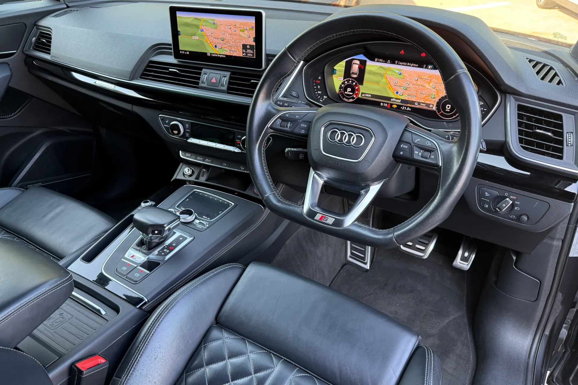 Audi Q5 thumbnail image number 26