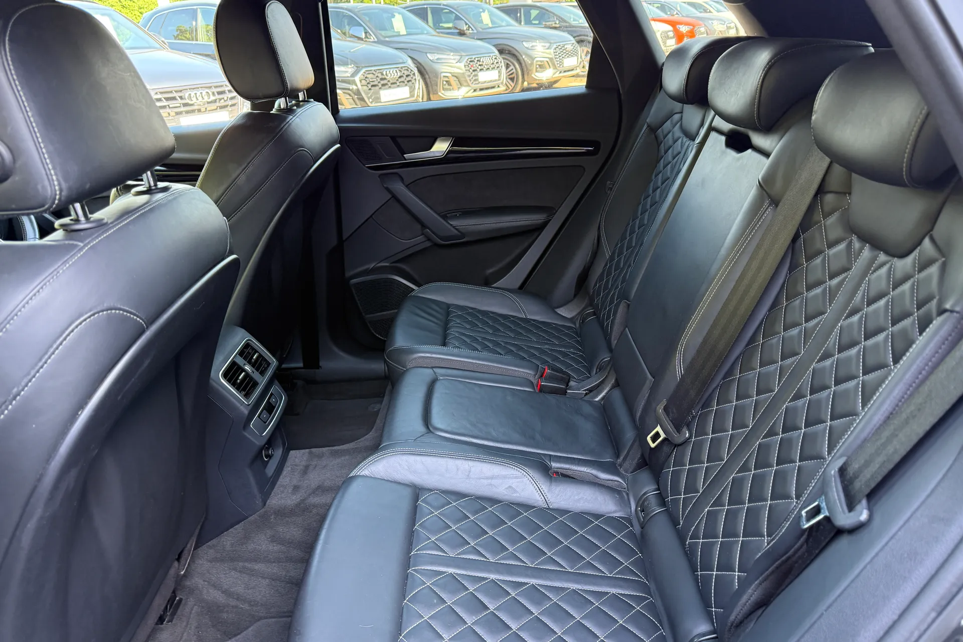Audi Q5 thumbnail image number 49
