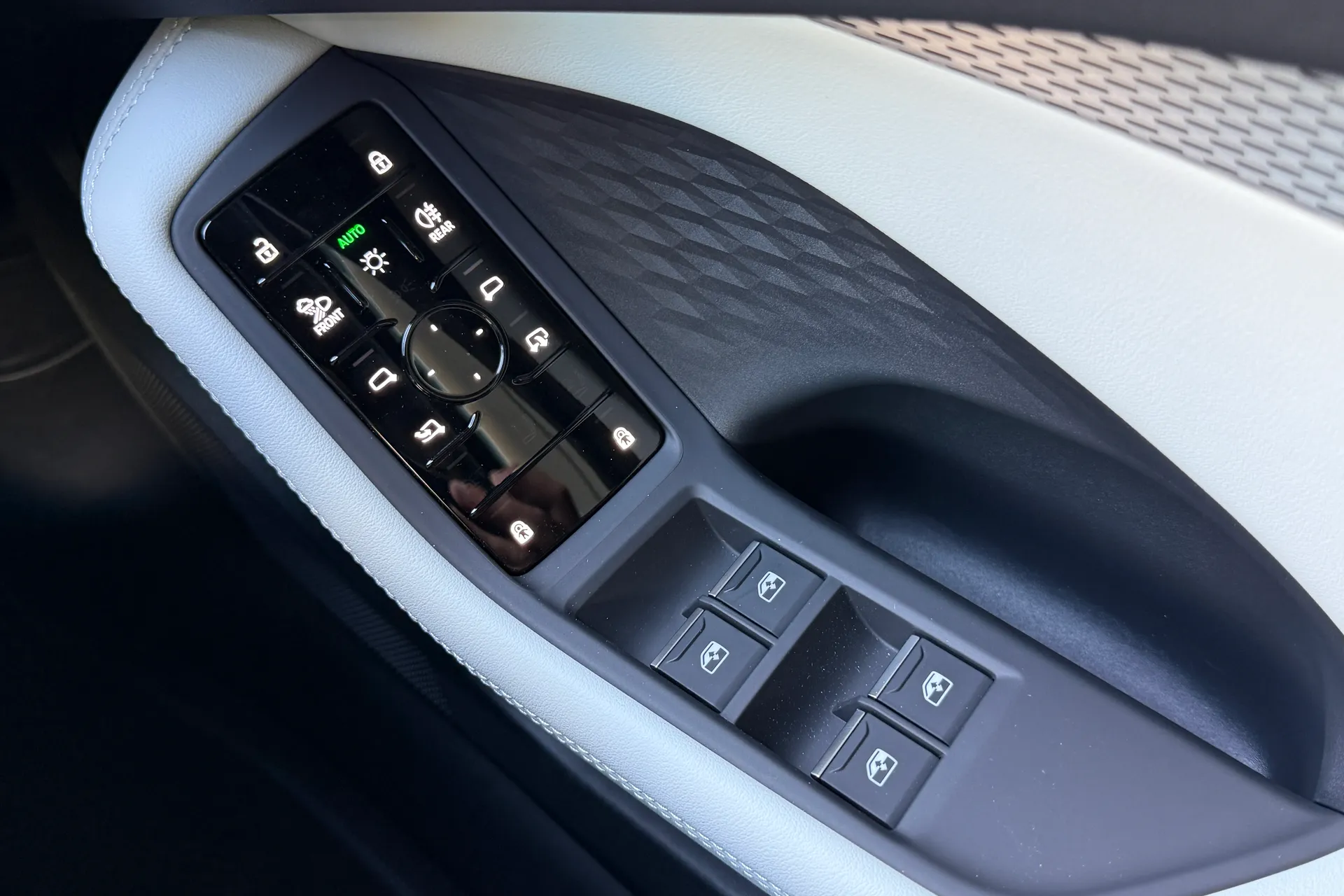 Audi A5 thumbnail image number 27