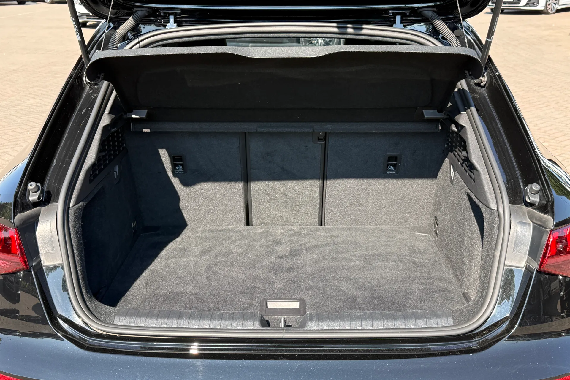 Audi A3 thumbnail image number 39