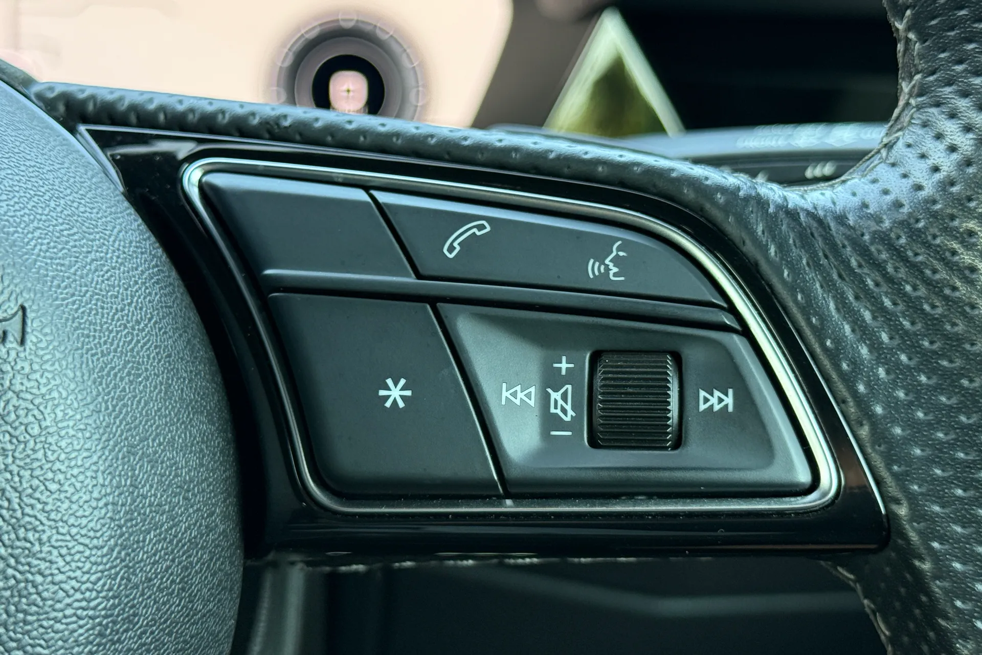 Audi A3 thumbnail image number 26