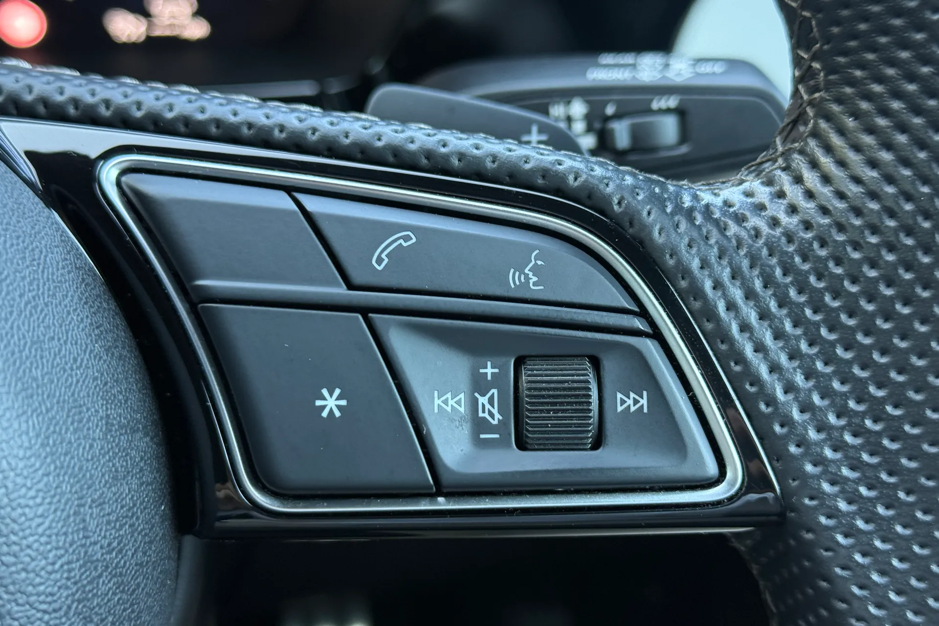 Audi A3 thumbnail image number 23