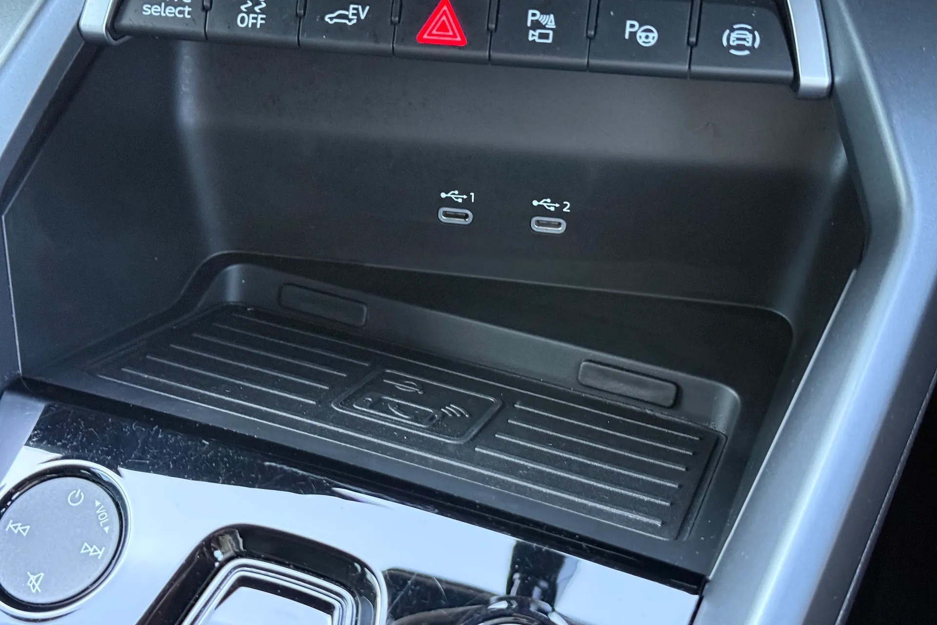 Audi A3 thumbnail image number 28