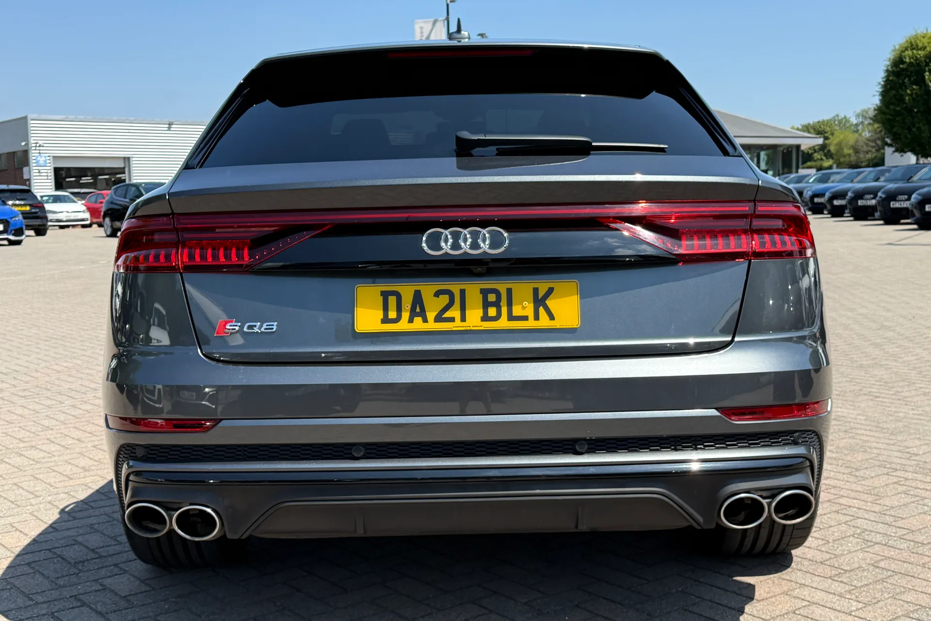 Audi Q8 thumbnail image number 37
