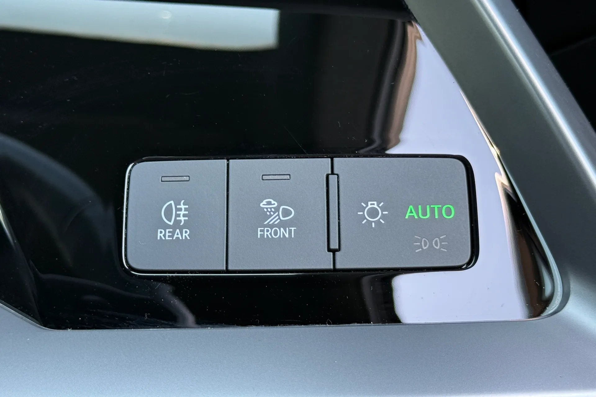 Audi A3 thumbnail image number 25