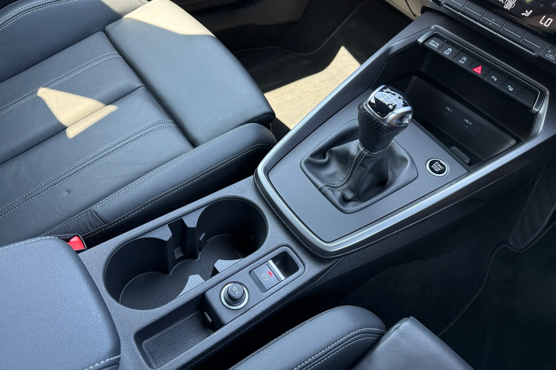 Audi A3 thumbnail image number 42