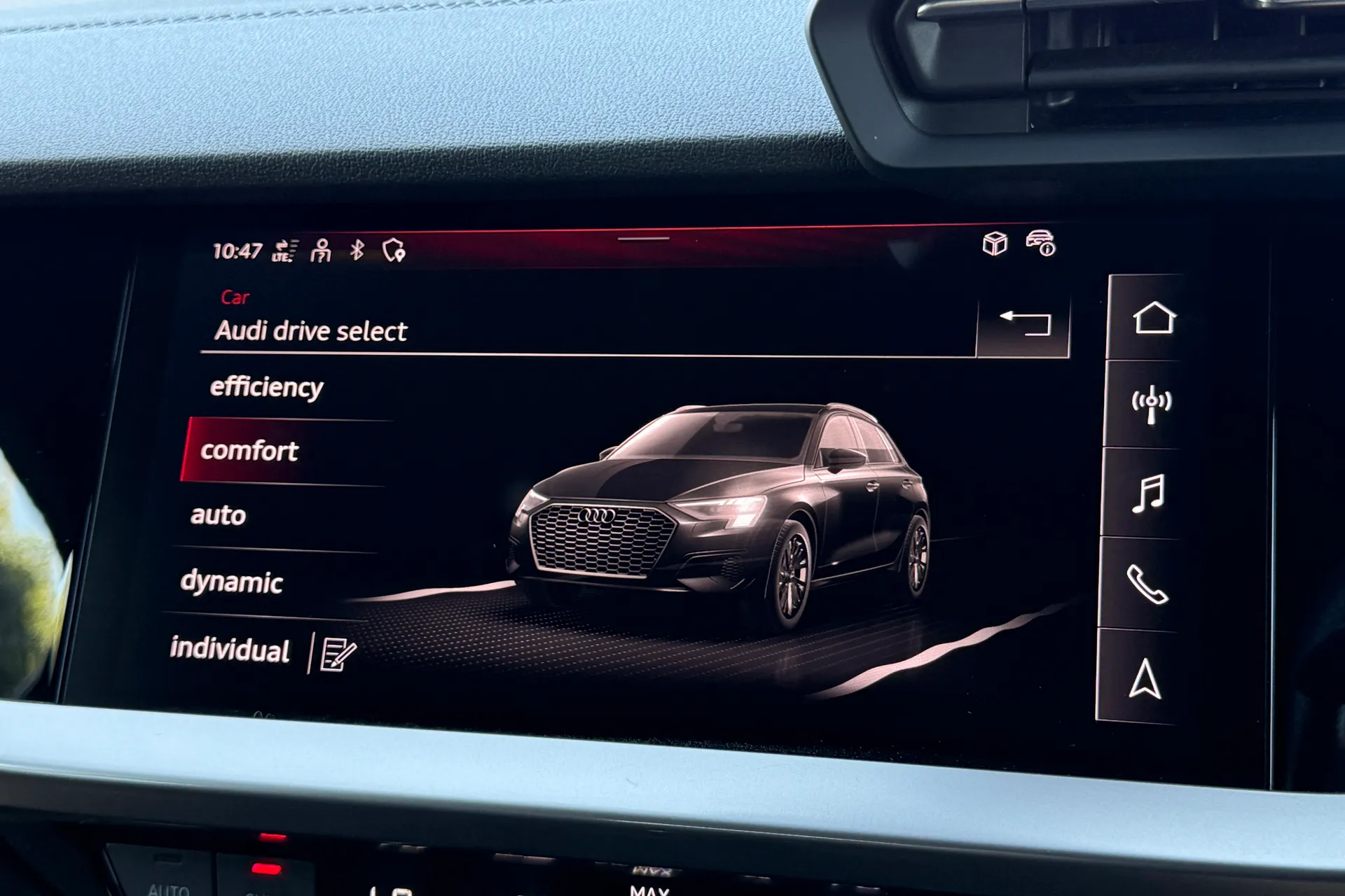 Audi A3 thumbnail image number 11