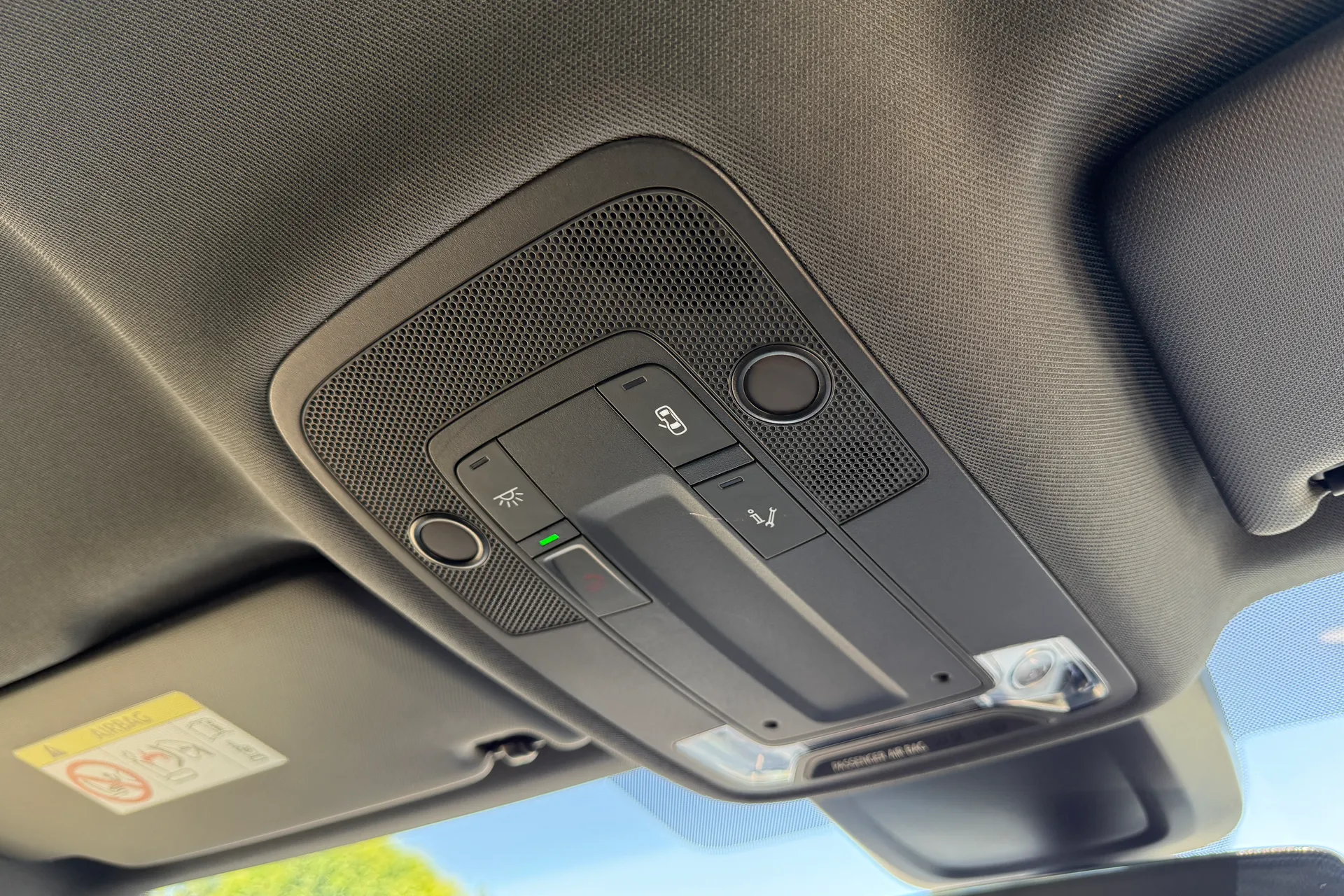 Audi A3 thumbnail image number 25