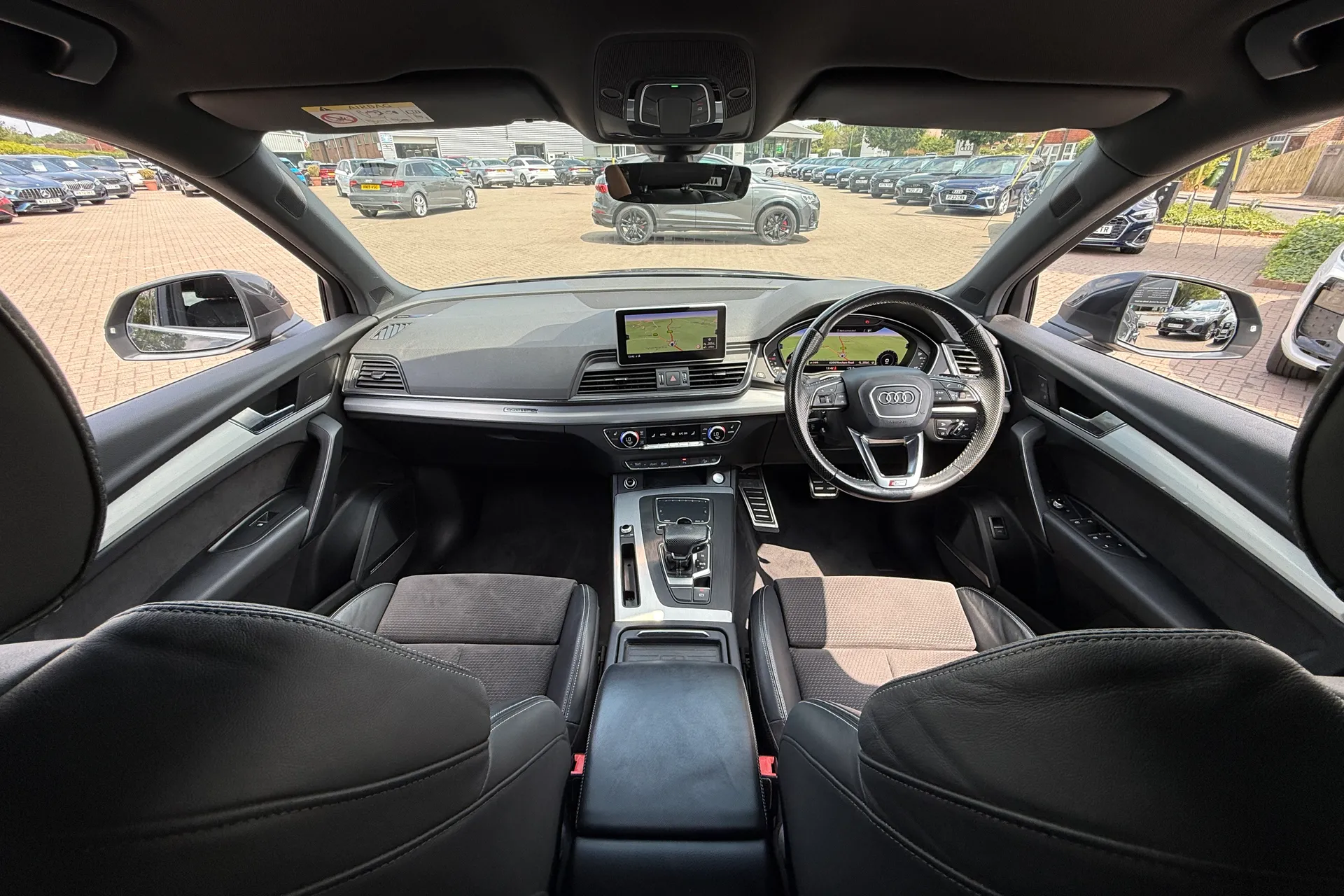 Audi Q5 thumbnail image number 3