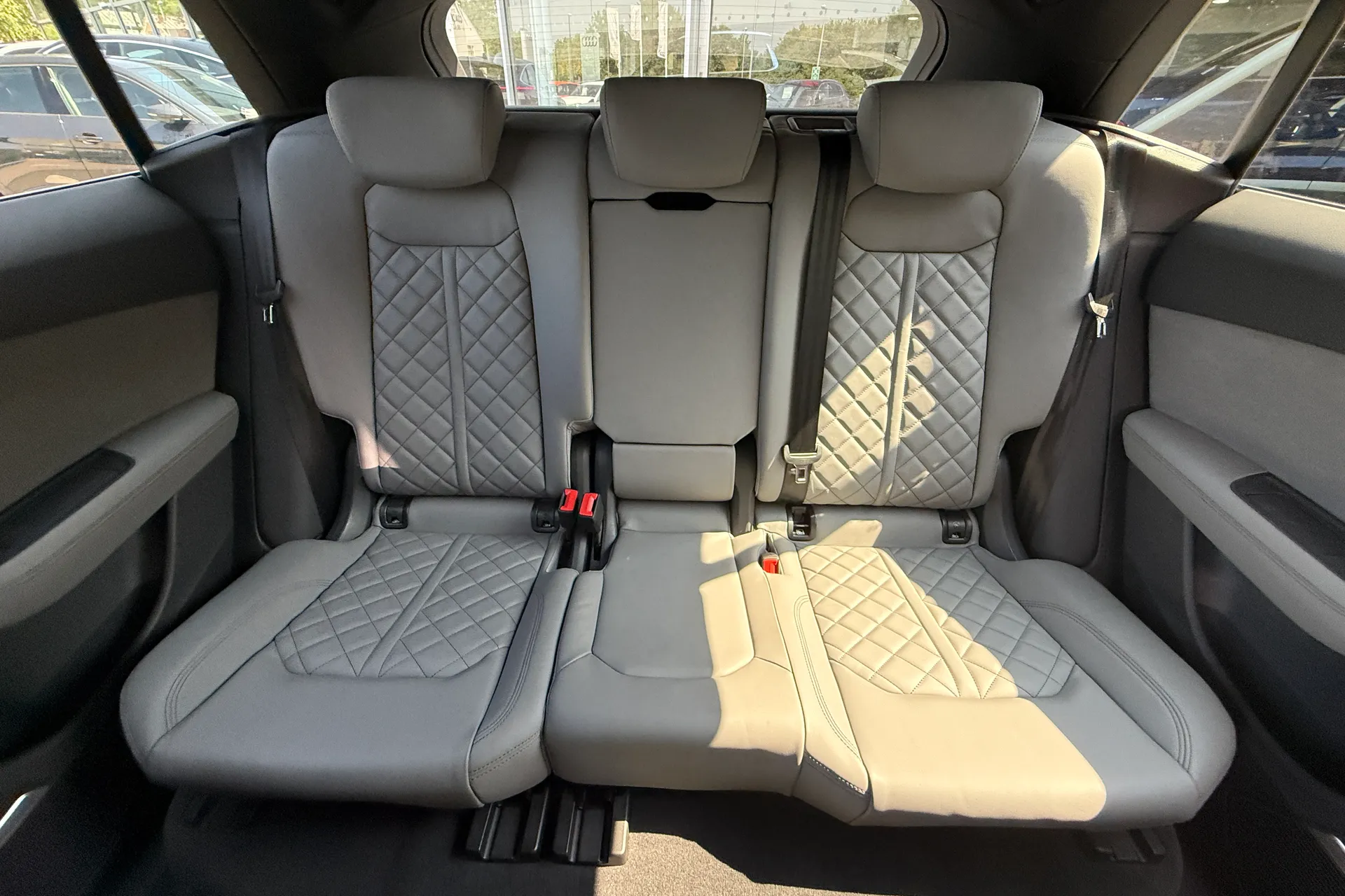 Audi Q8 thumbnail image number 55