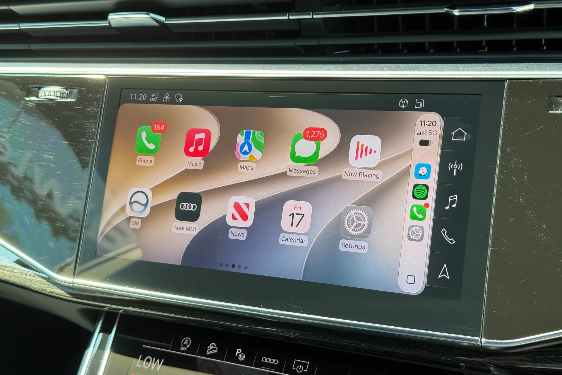 Audi Q8 thumbnail image number 9
