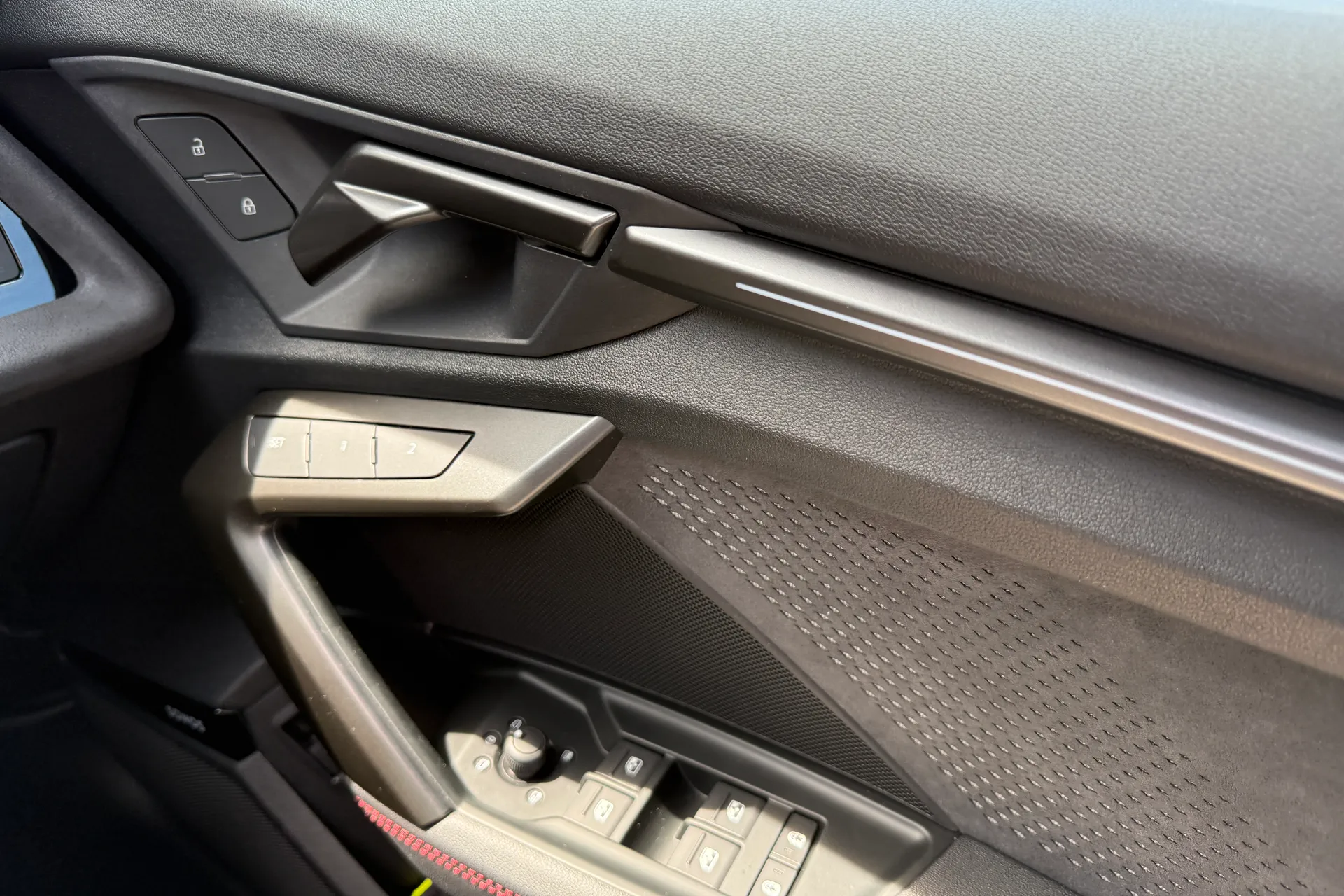 Audi RS3 thumbnail image number 24