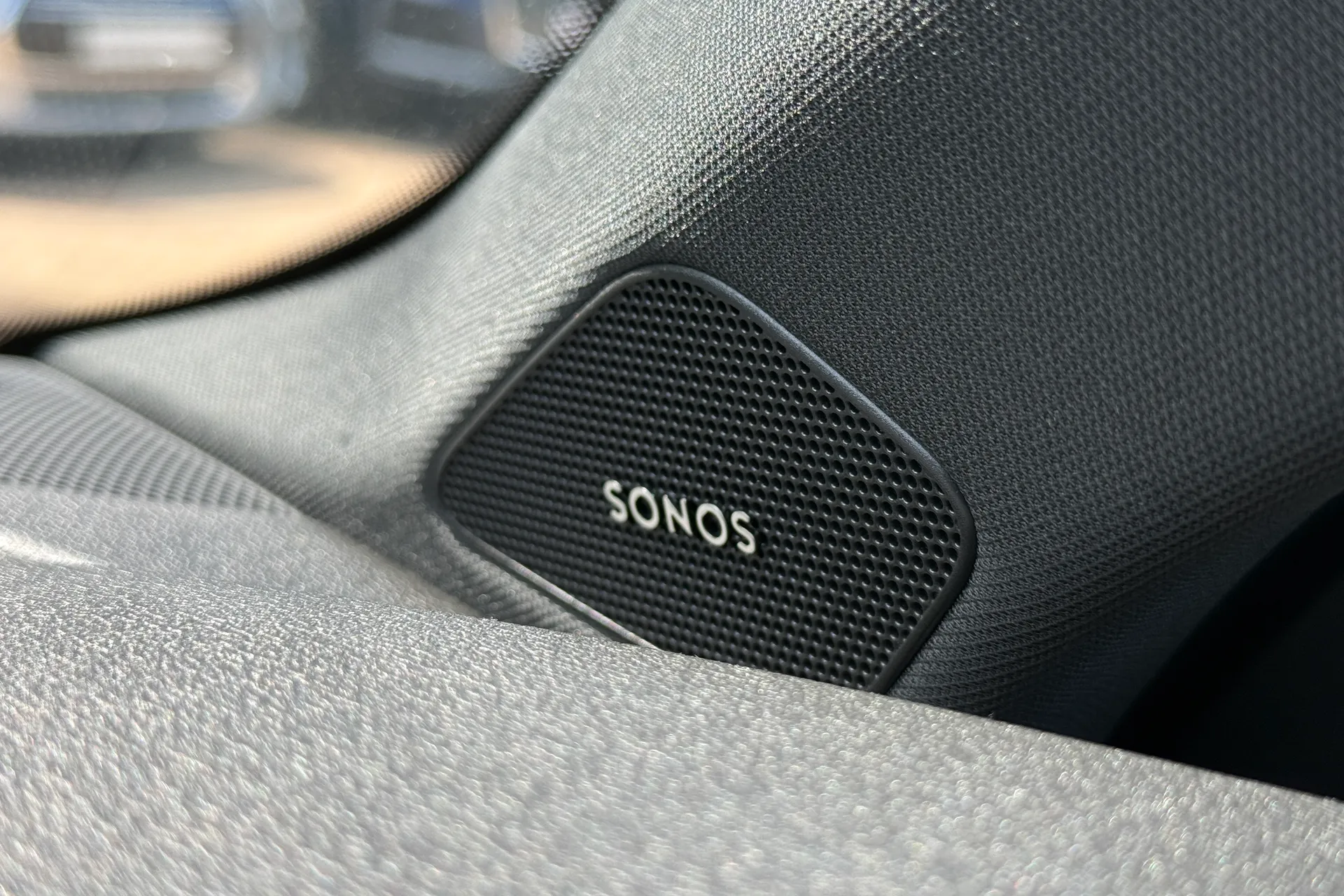 Audi RS3 thumbnail image number 25