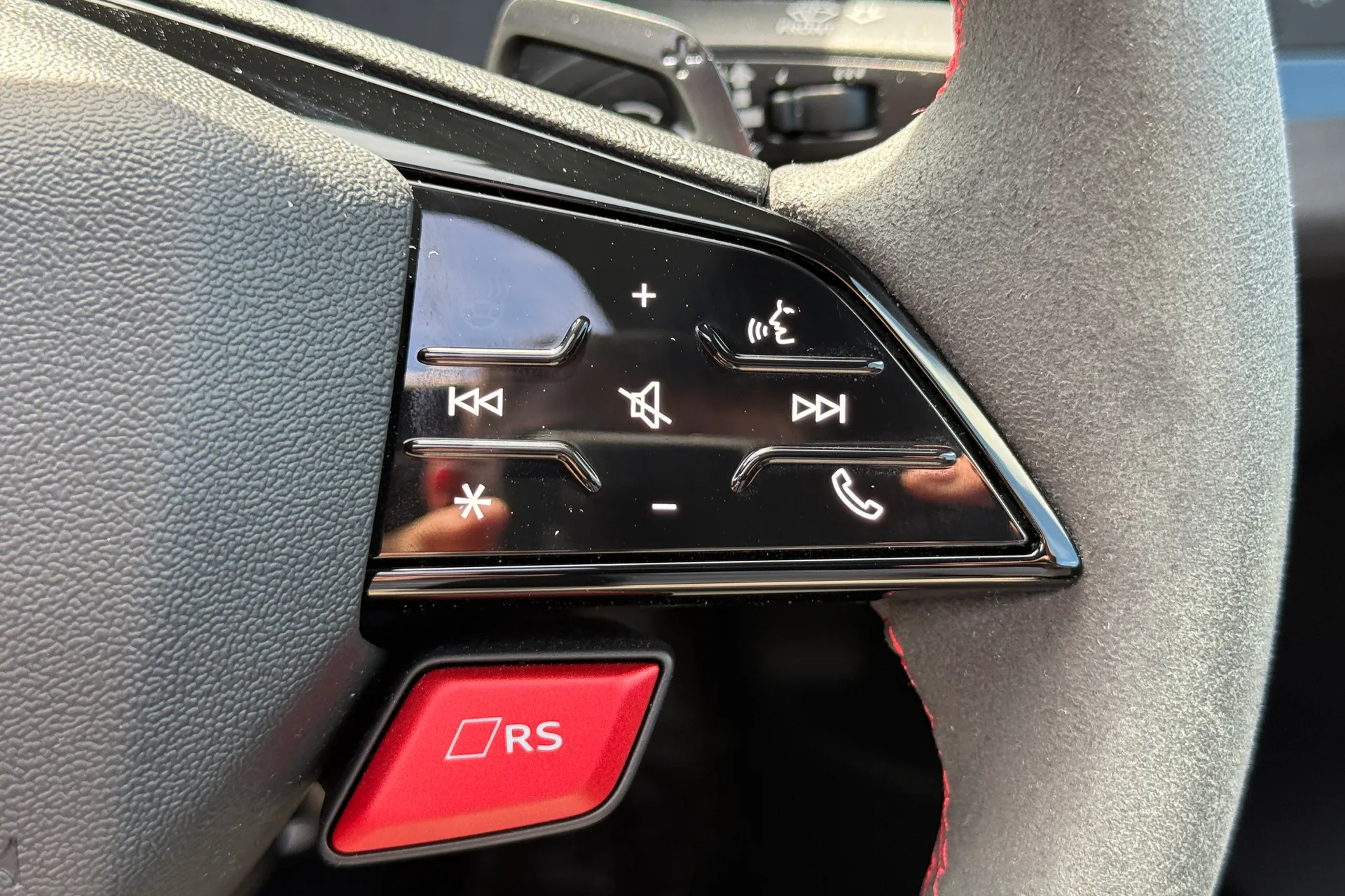 Audi RS3 thumbnail image number 27