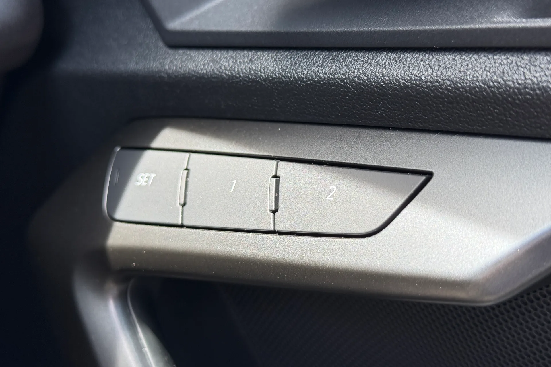 Audi RS3 thumbnail image number 23
