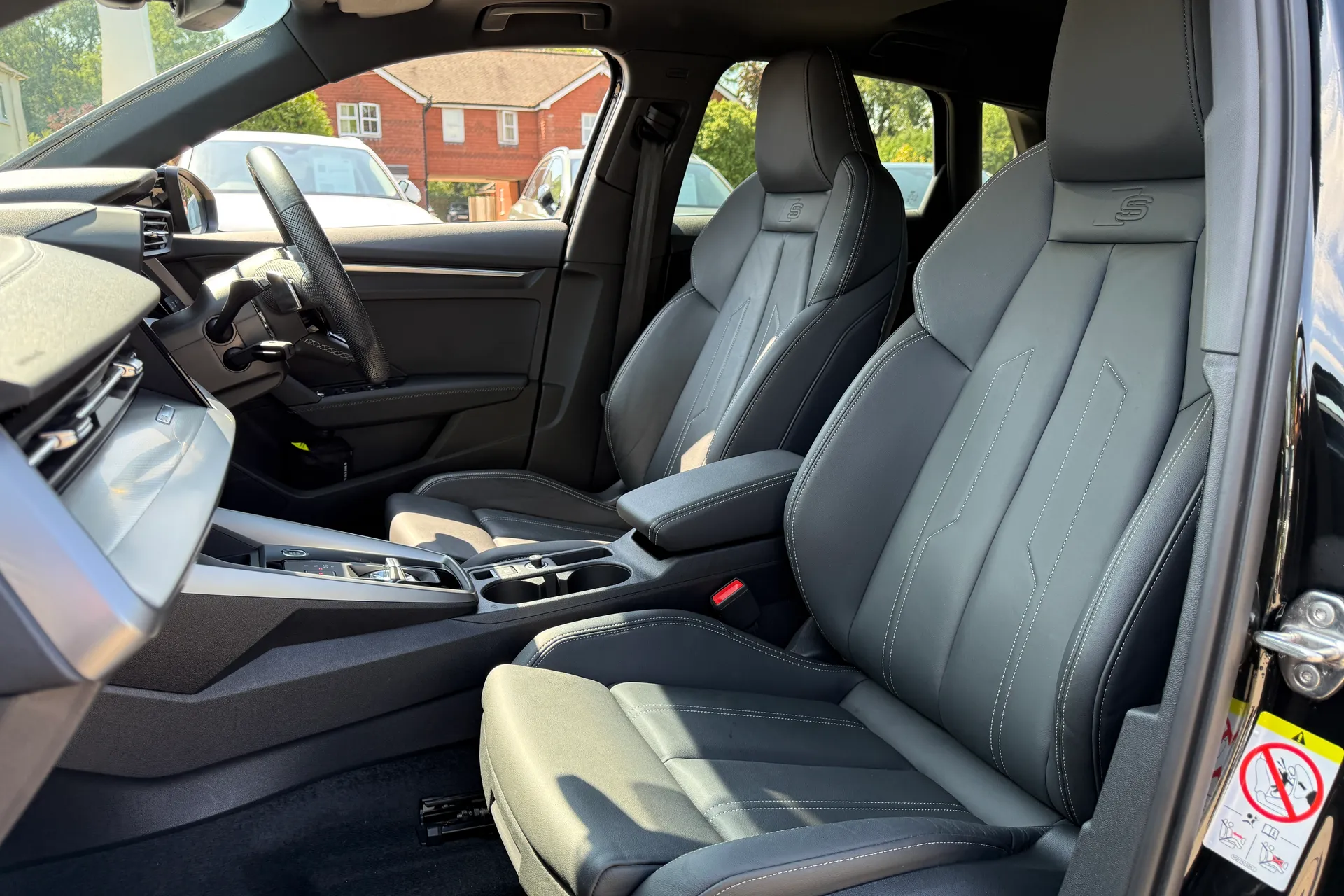 Audi A3 thumbnail image number 36