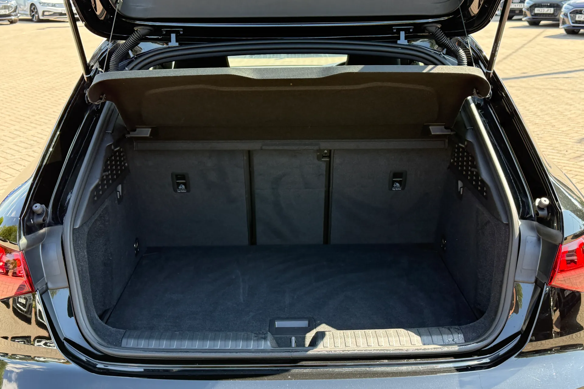 Audi A3 thumbnail image number 44