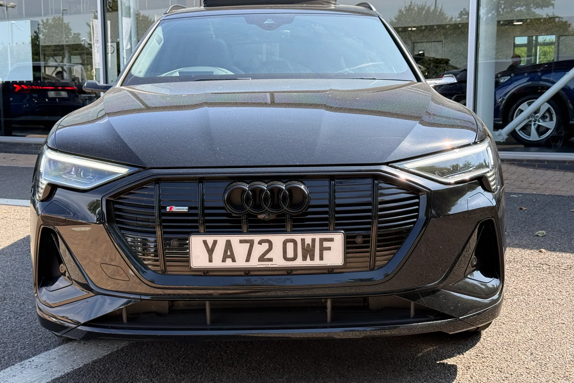 Audi e-tron thumbnail image number 59