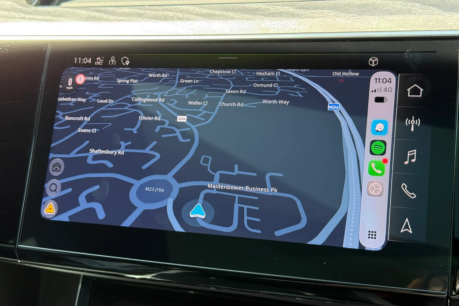 Audi e-tron thumbnail image number 11