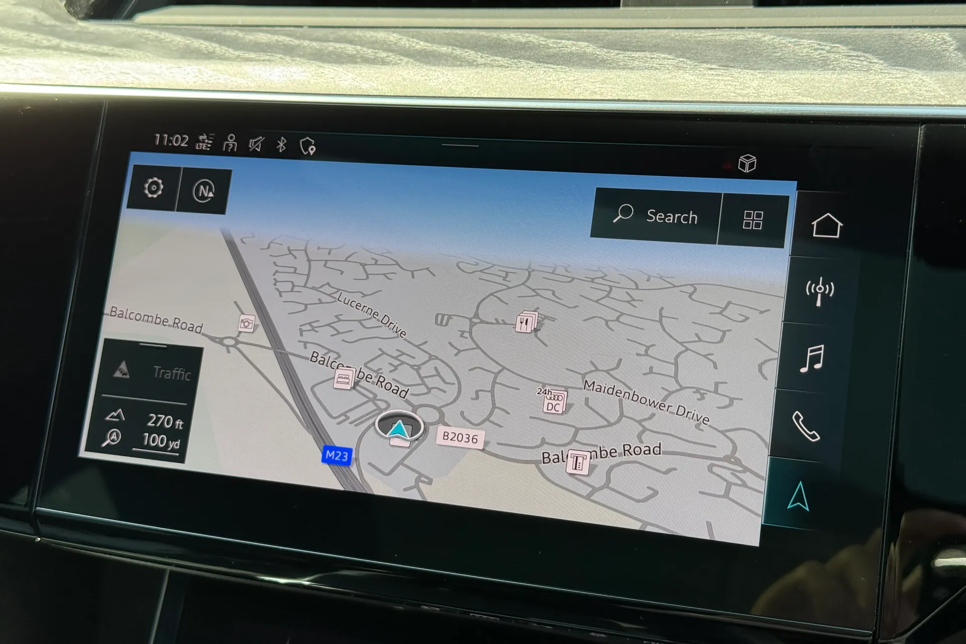 Audi e-tron thumbnail image number 4