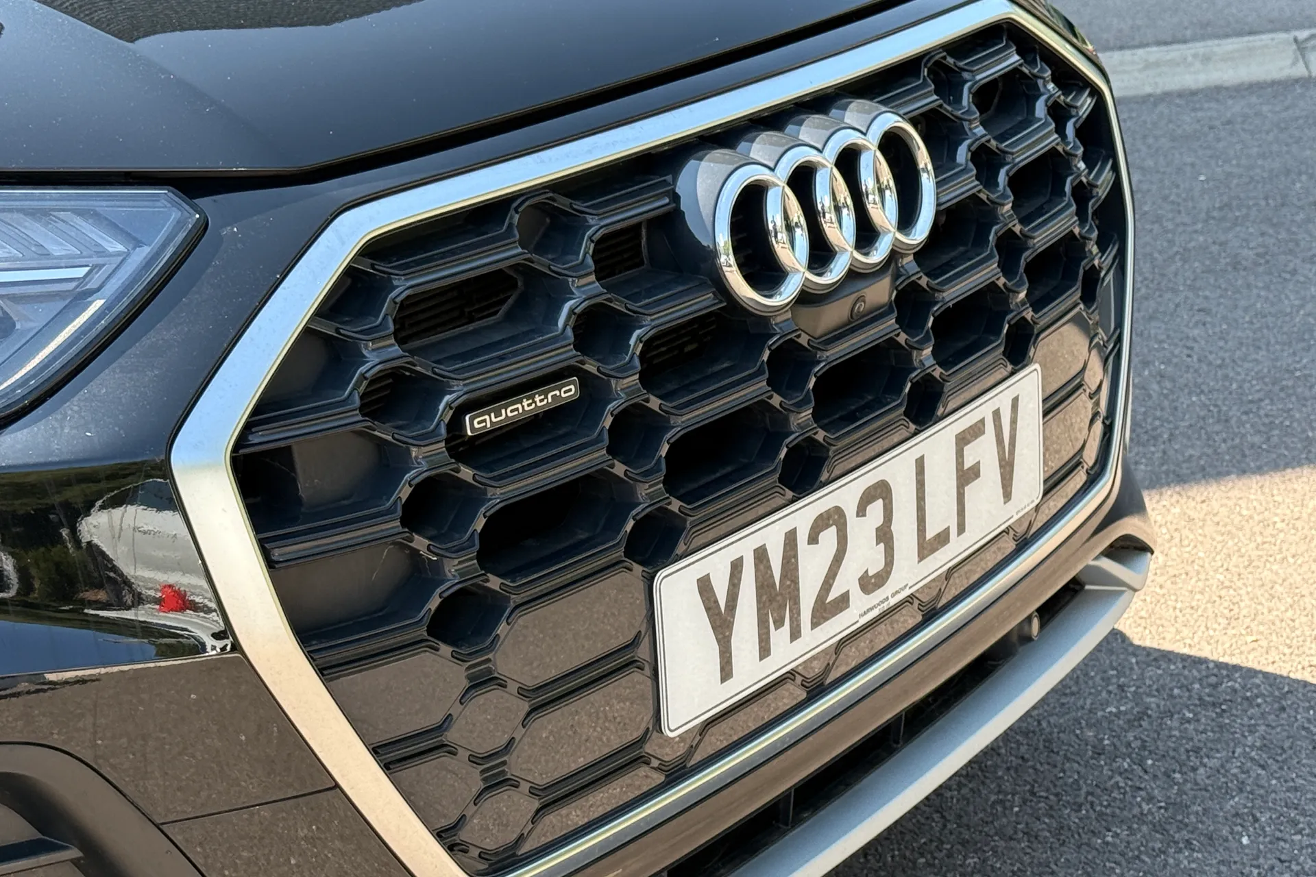 Audi Q5 thumbnail image number 15