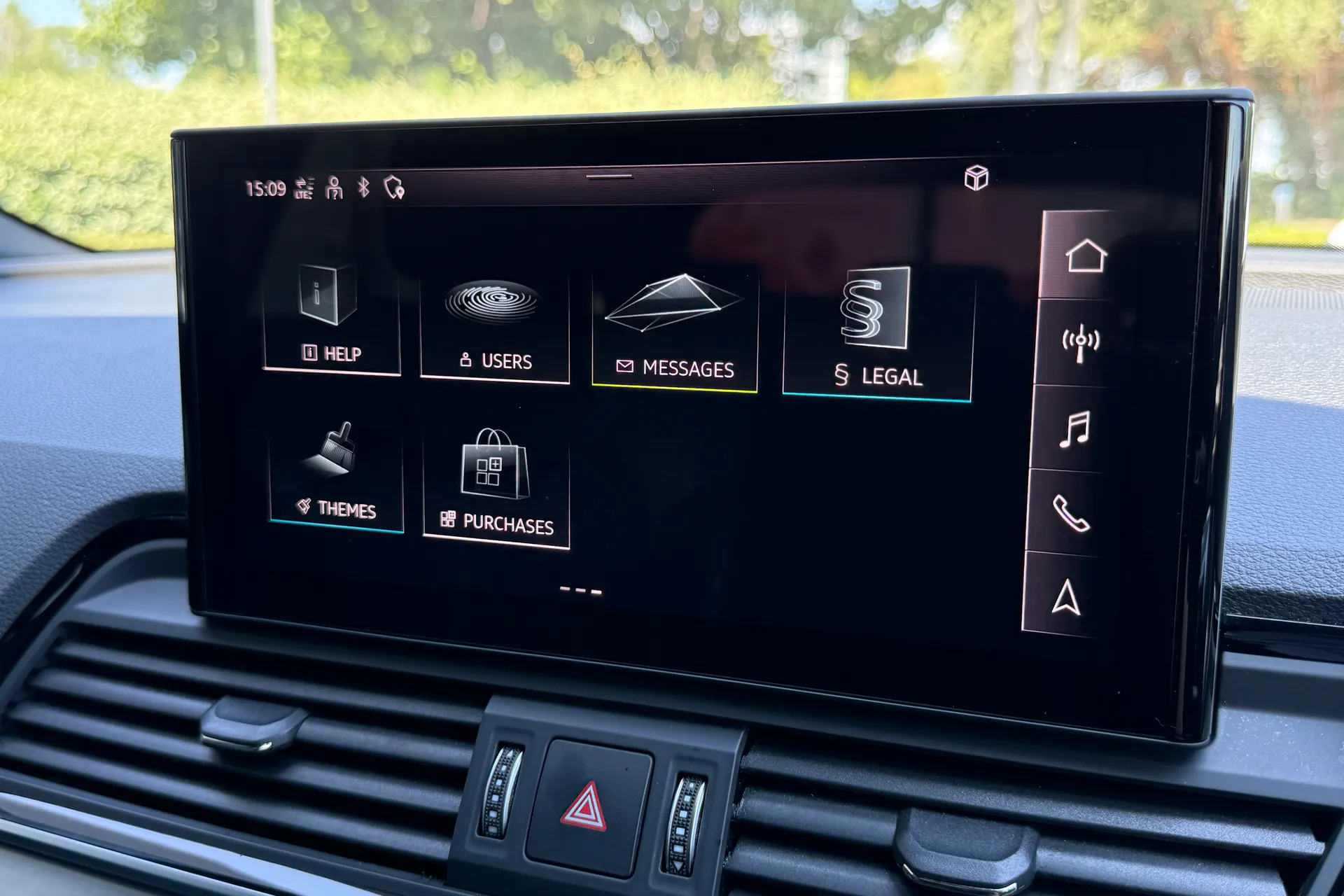 Audi Q5 thumbnail image number 30