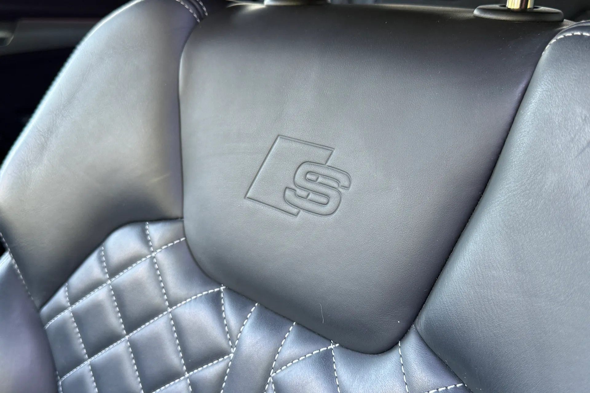 Audi Q5 thumbnail image number 37