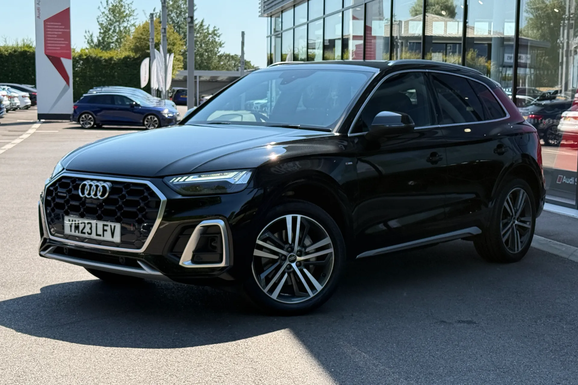Audi Q5 thumbnail image number 7