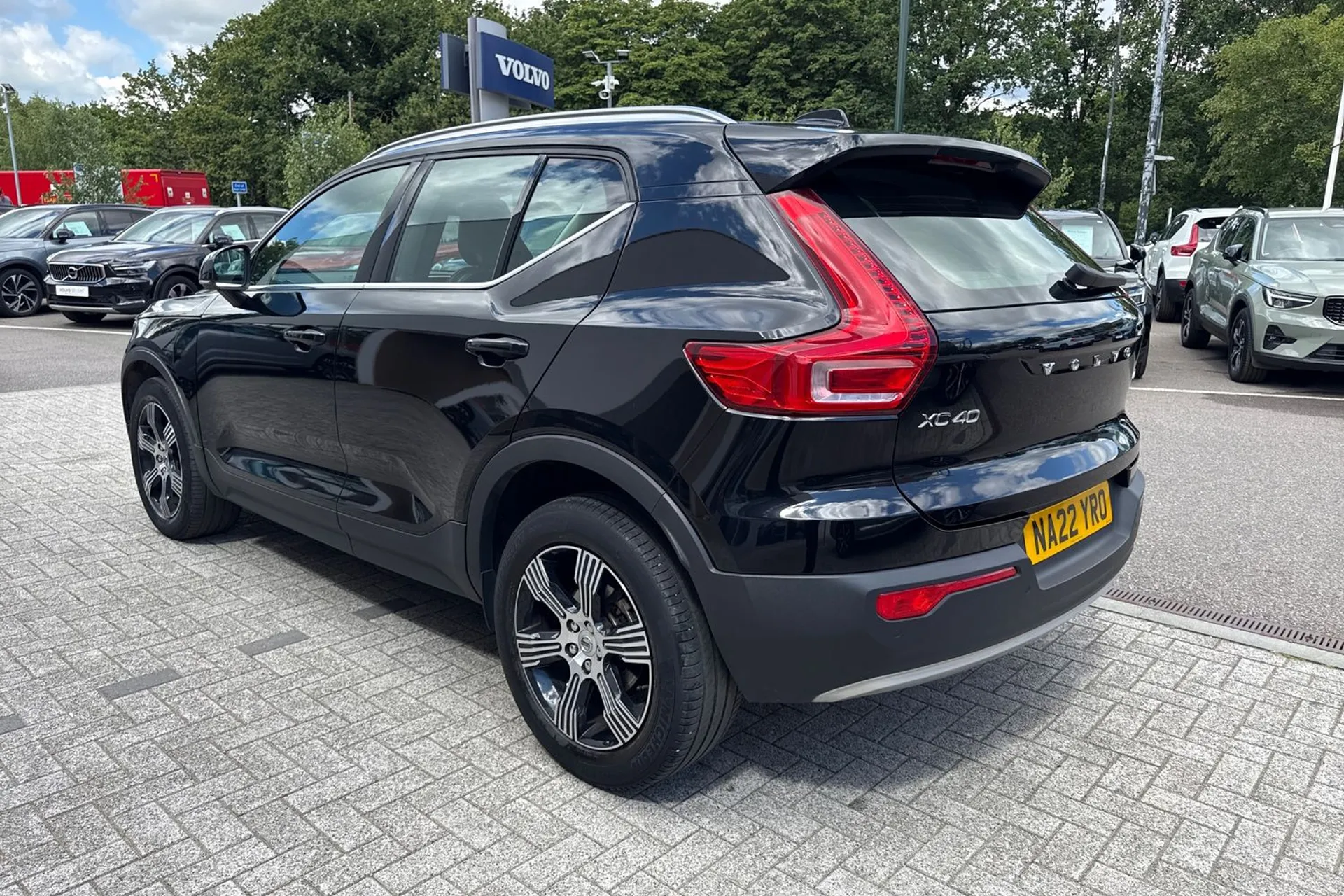 Volvo XC40 thumbnail image number 10