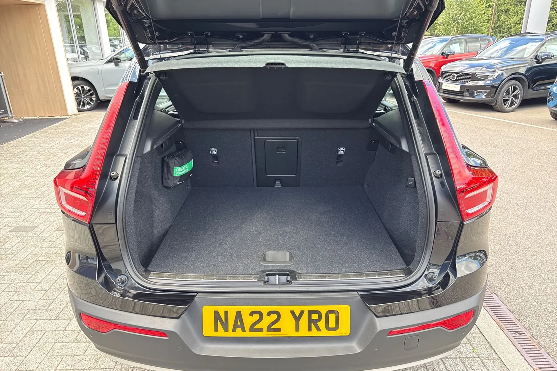 Volvo XC40 thumbnail image number 20