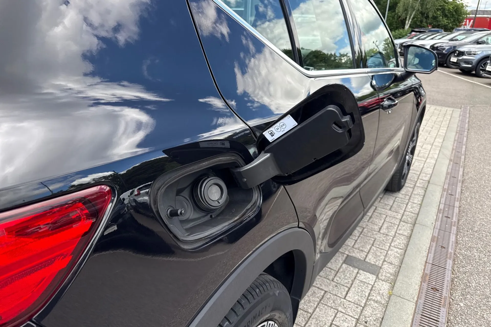 Volvo XC40 thumbnail image number 19