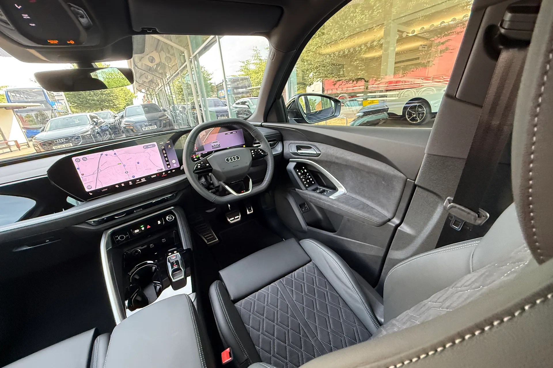 Audi Q5 thumbnail image number 38