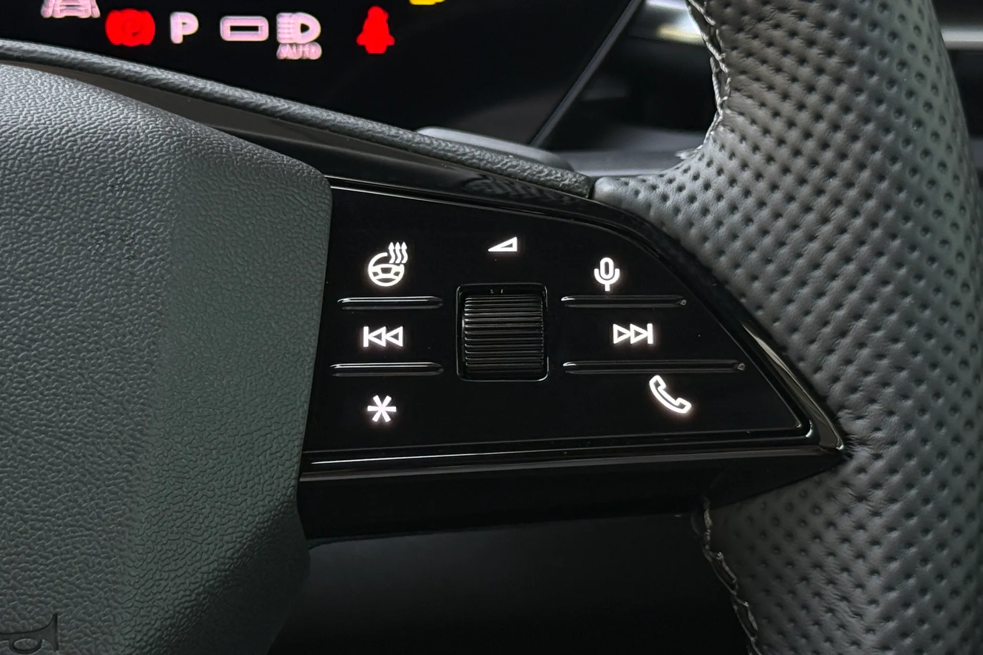 Audi Q5 thumbnail image number 8