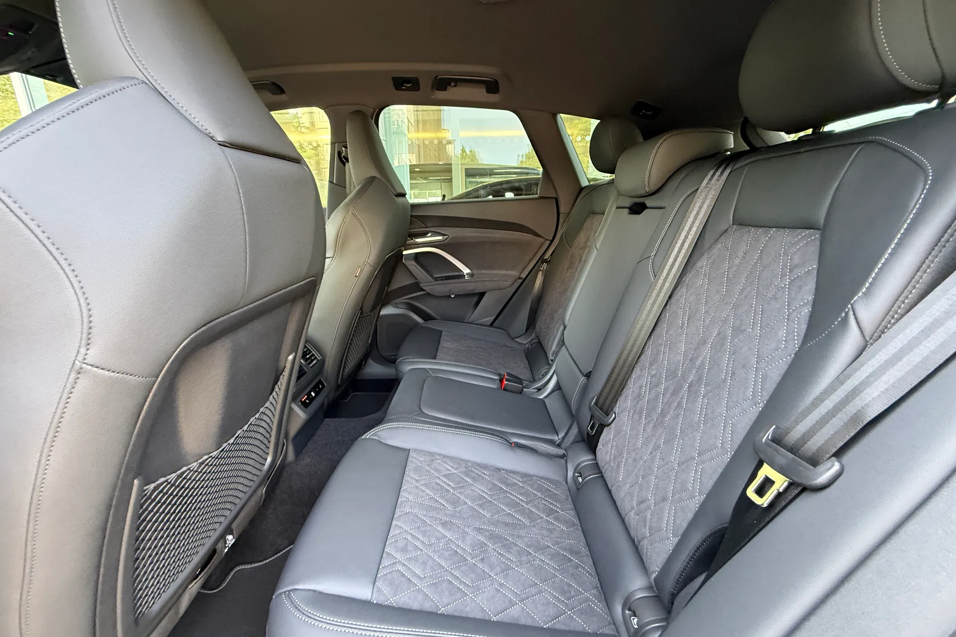 Audi Q5 thumbnail image number 46