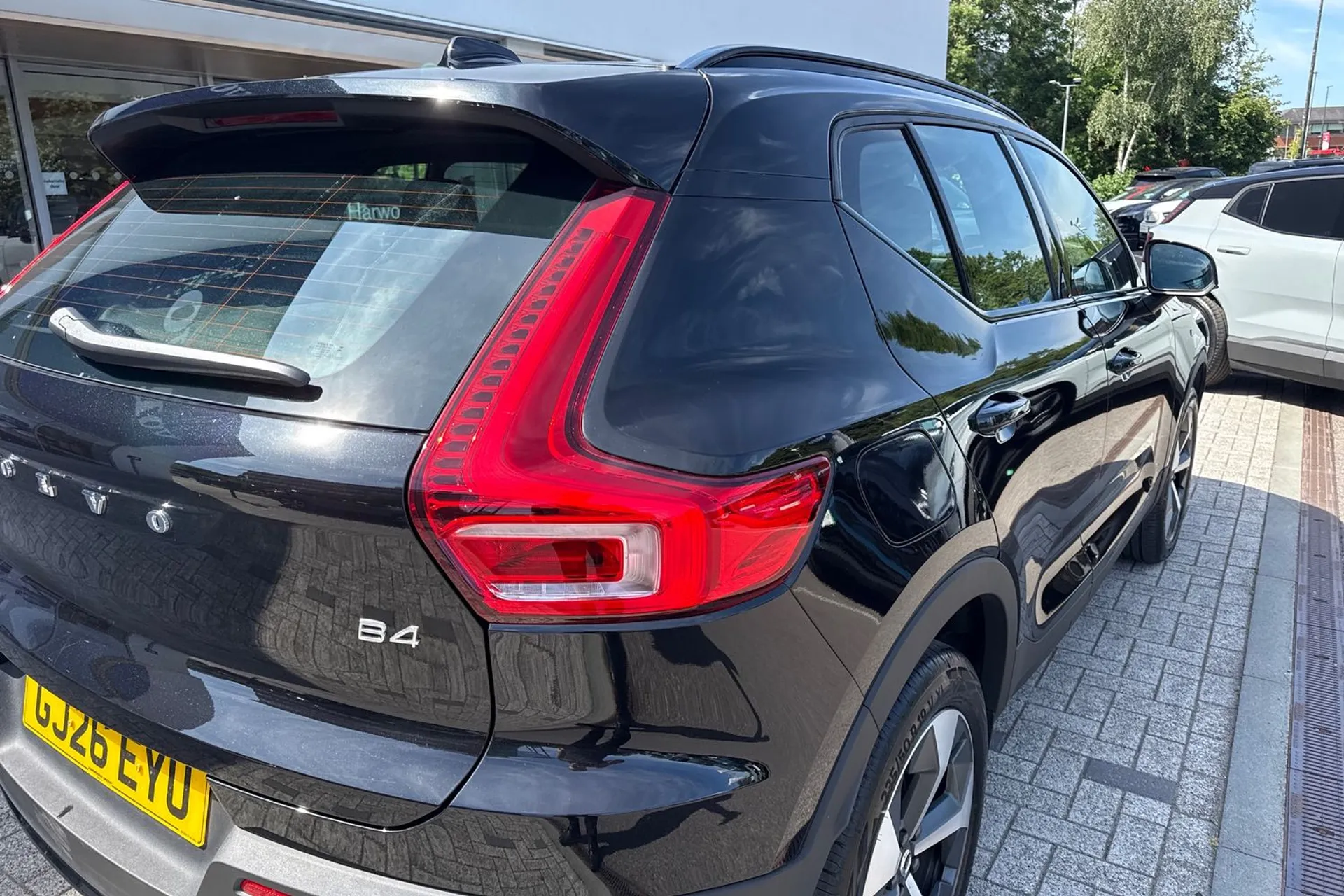 Volvo XC40 thumbnail image number 15