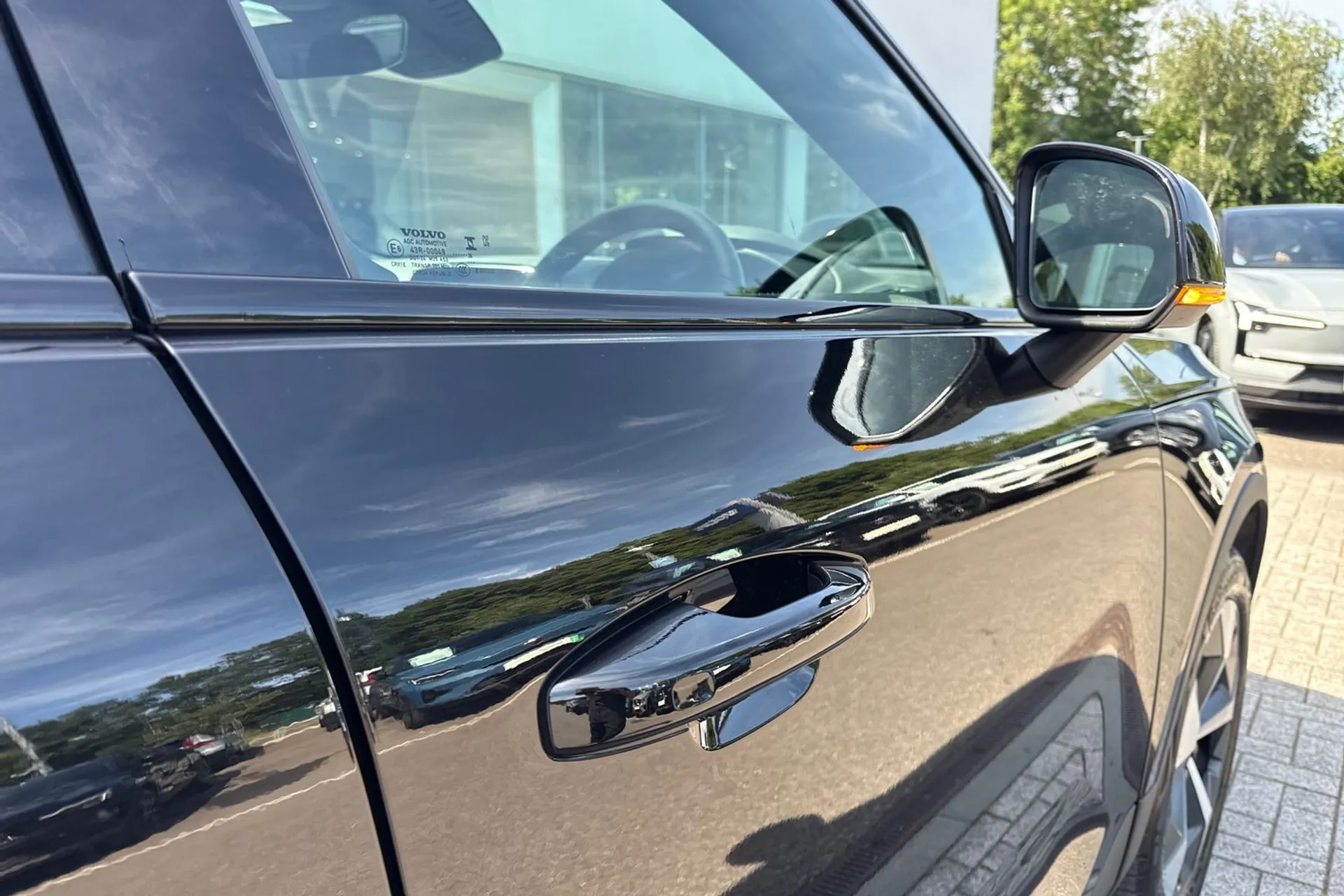 Volvo XC40 thumbnail image number 17