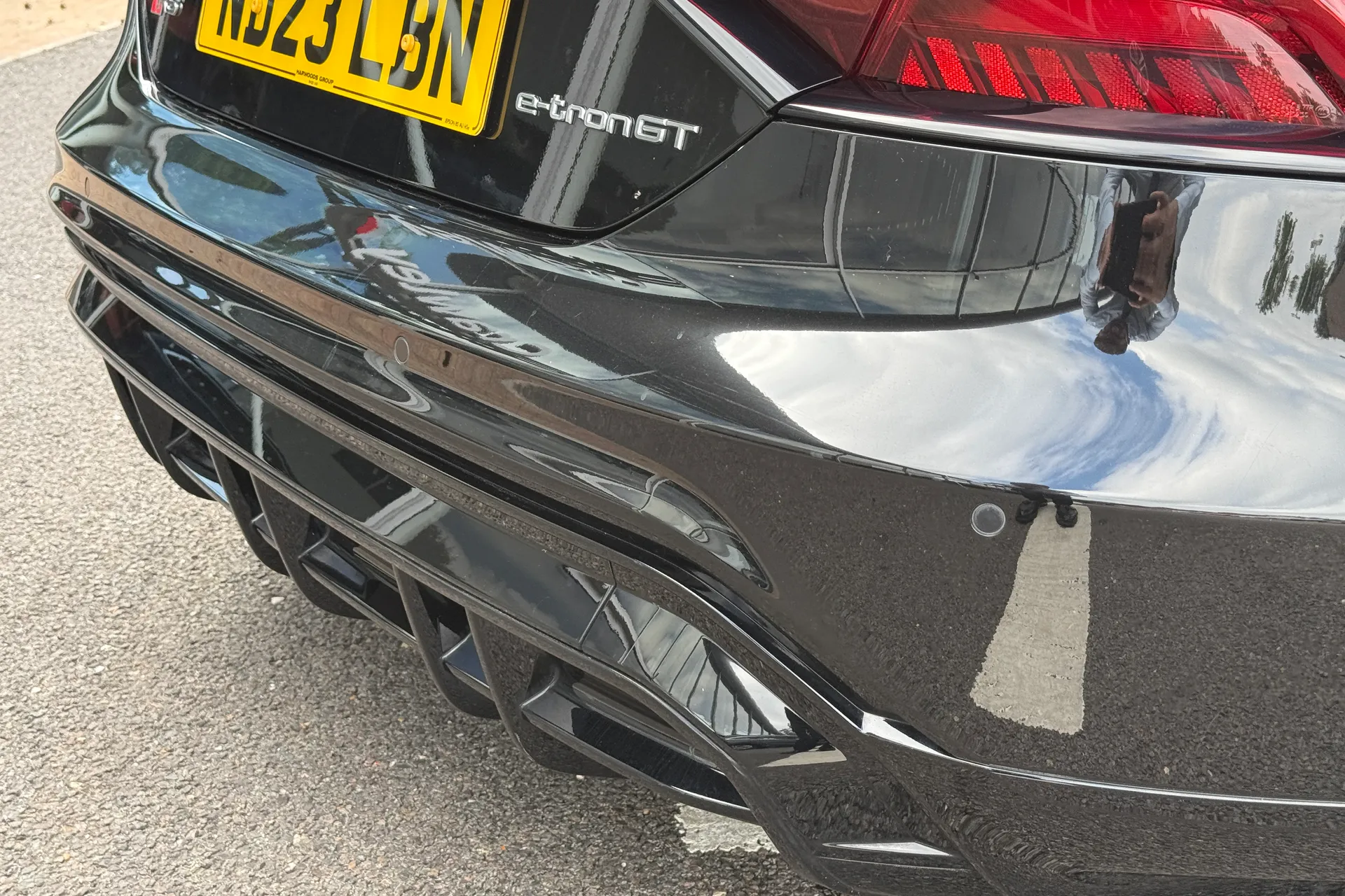 Audi RS e-tron GT thumbnail image number 40