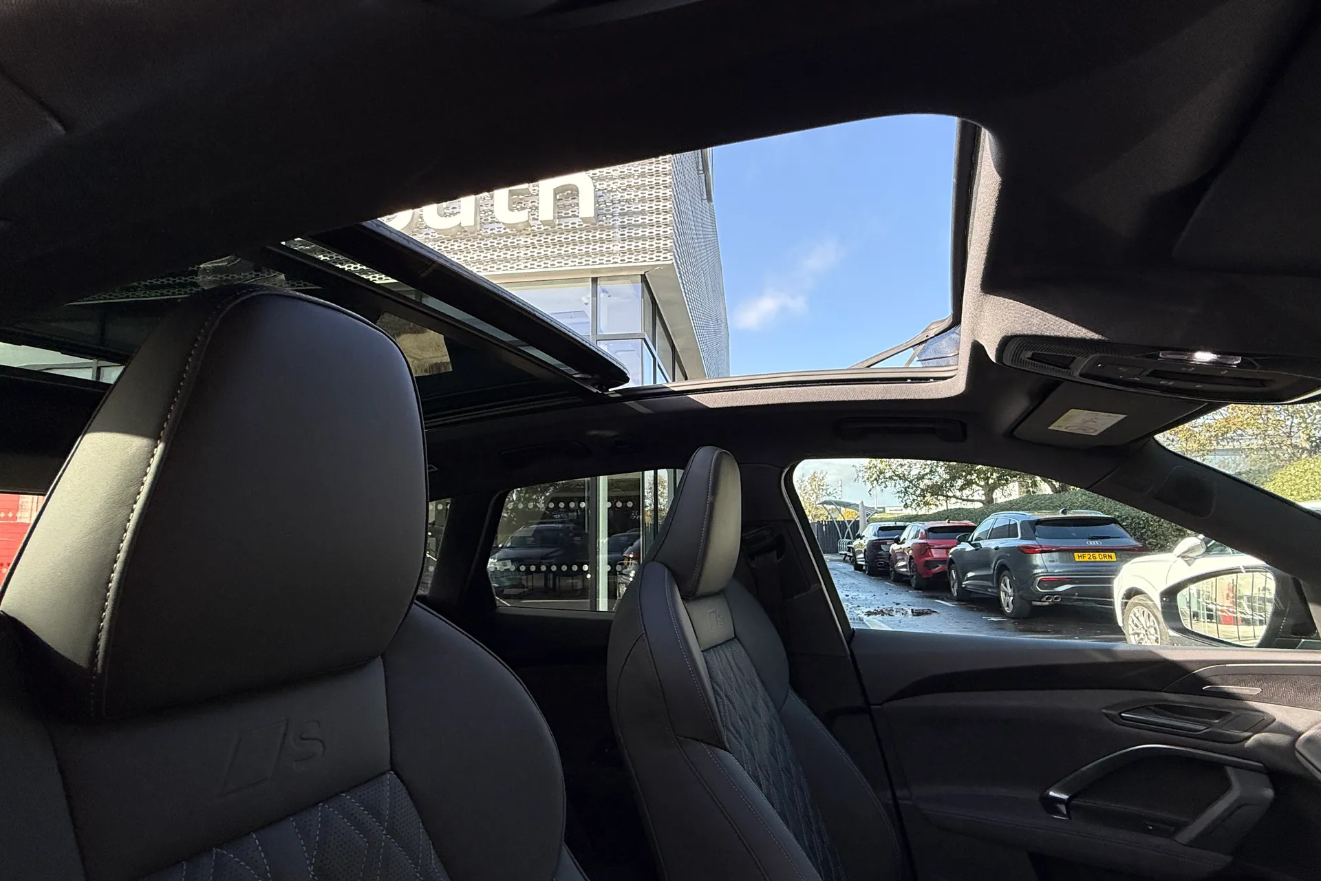 Audi Q5 thumbnail image number 63