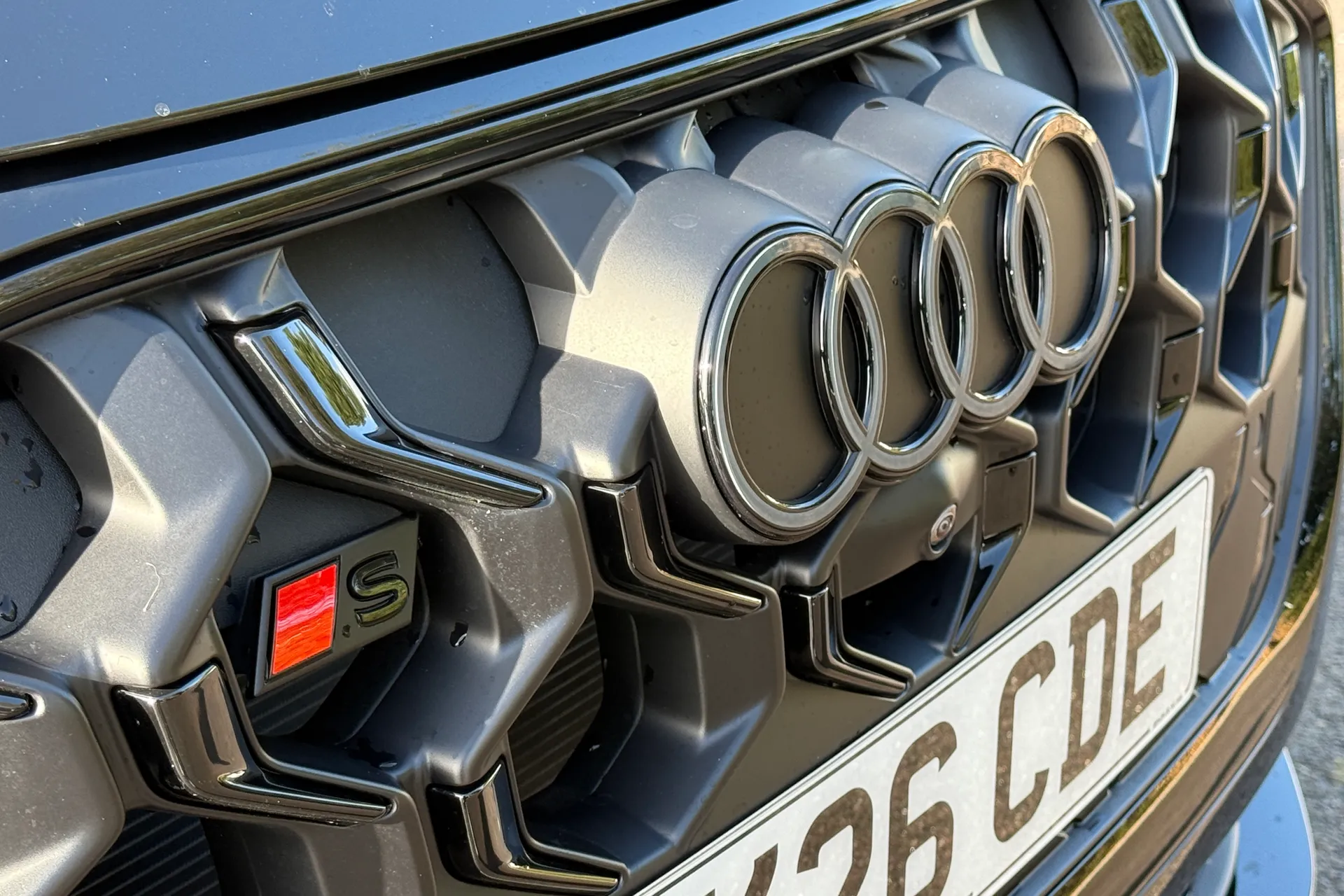 Audi Q5 thumbnail image number 18