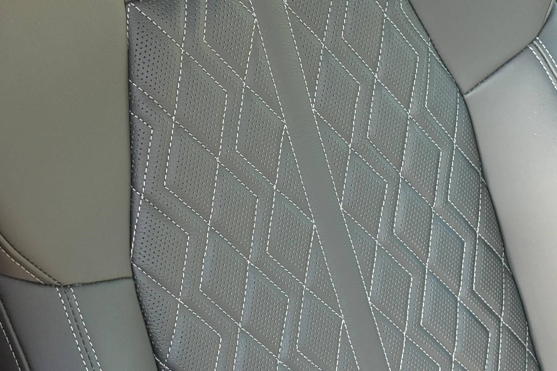 Audi Q5 thumbnail image number 54